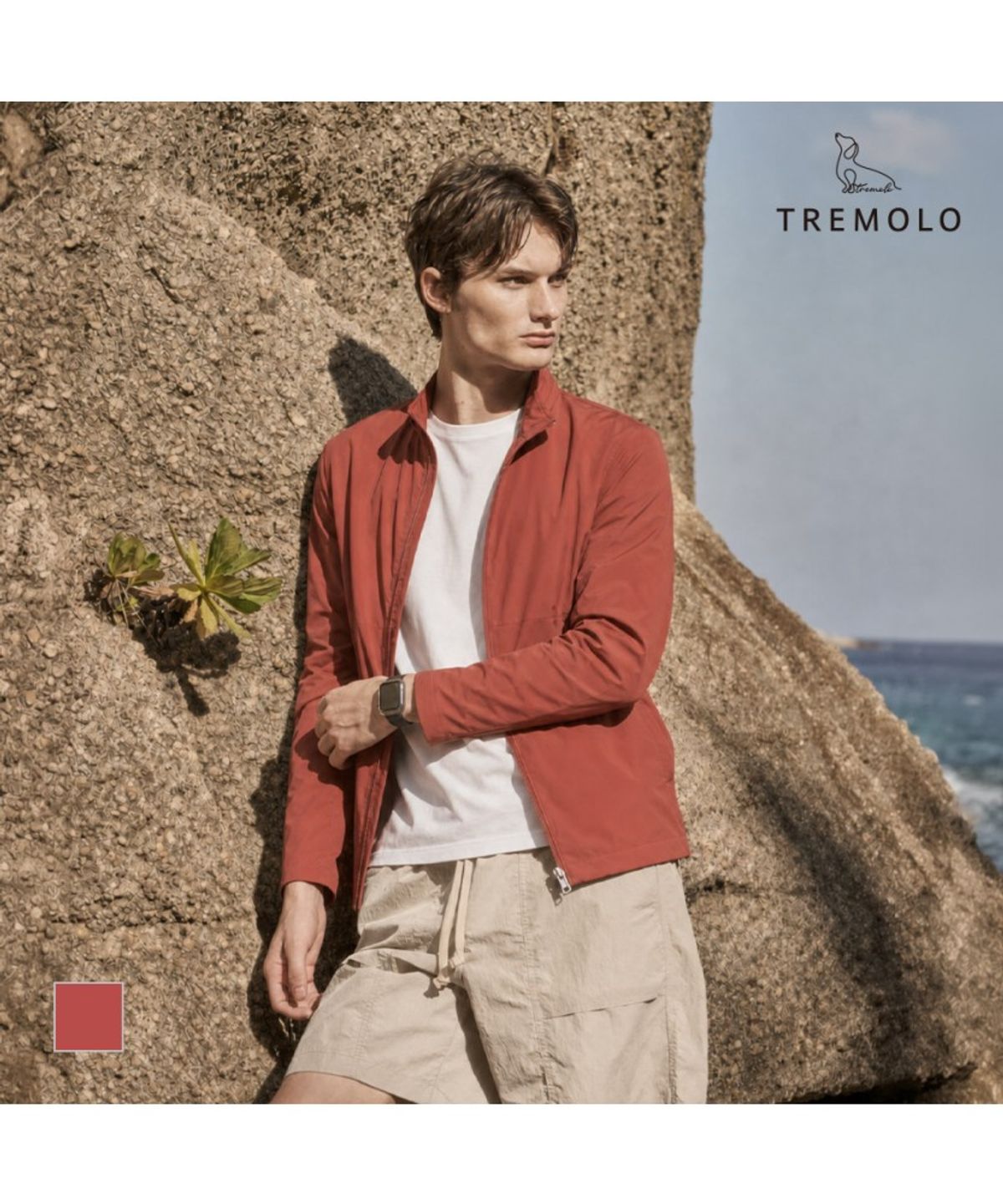 트레몰로(TREMOLO) 경량 나일론스판 점퍼_TRBCL4Y2541