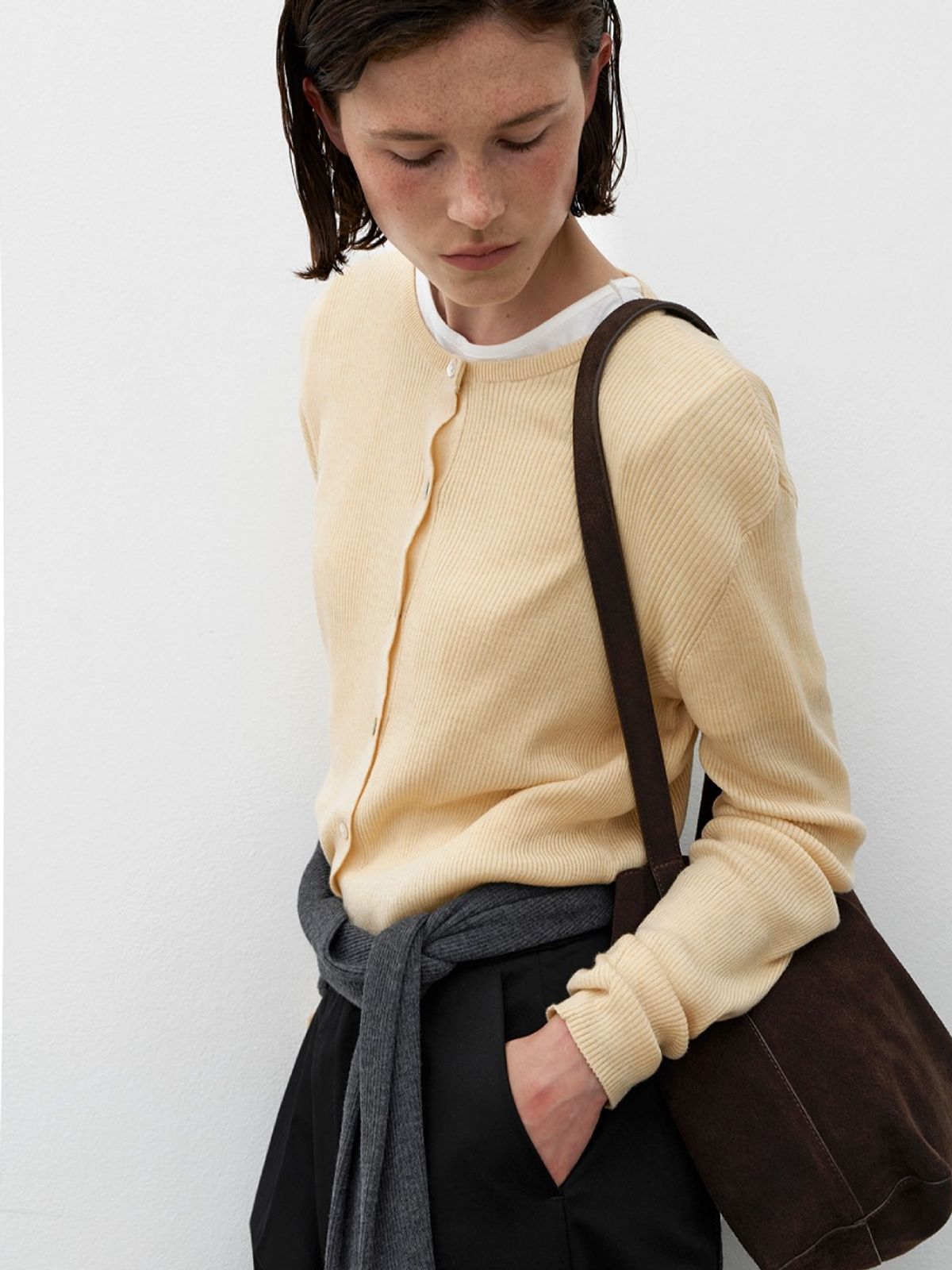 아틀리에 나인(ATELIER NAIN) ESSENTIAL NOAH CROP CARDIGAN (Z-CD-2223)
