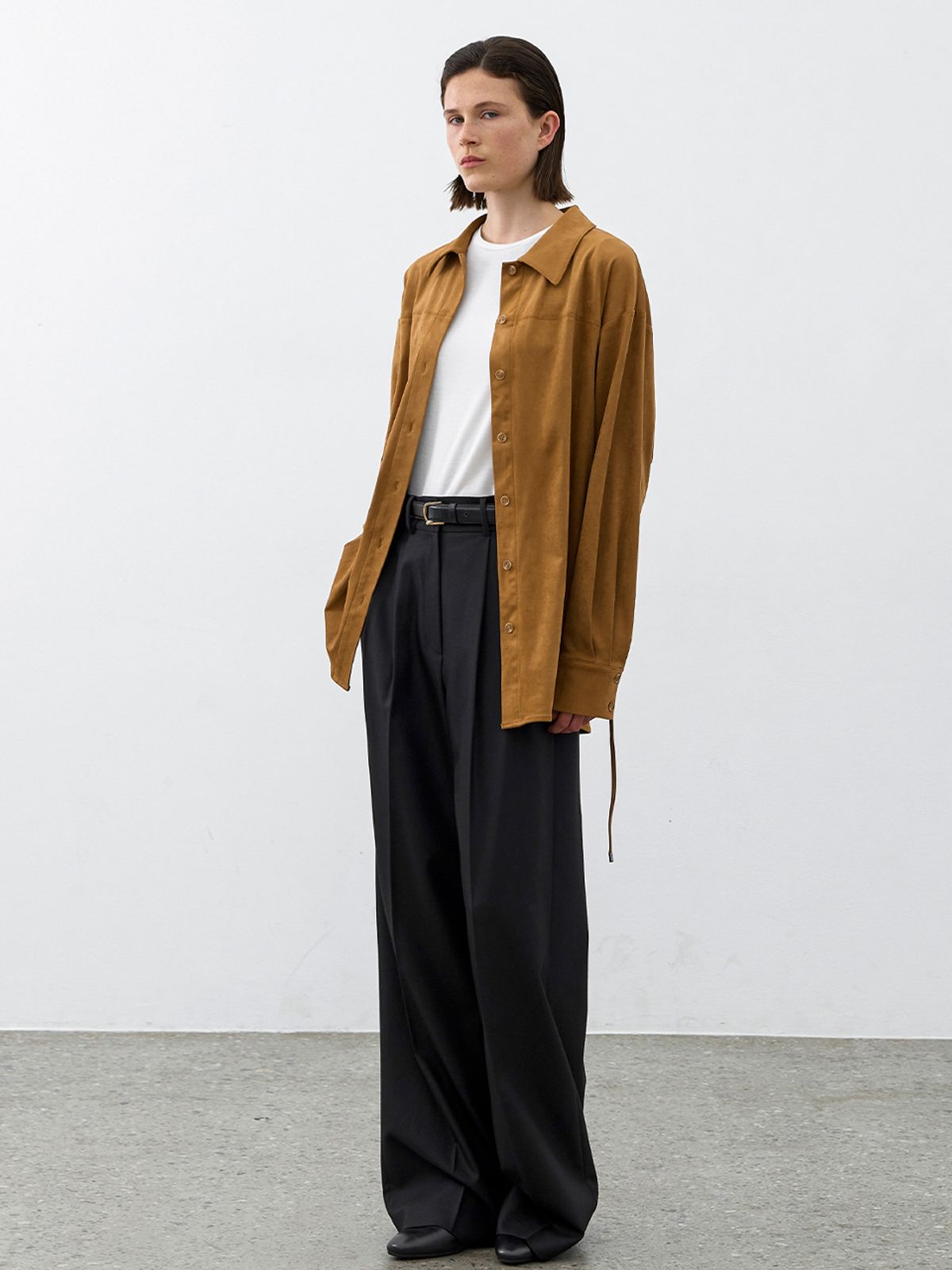 아틀리에 나인(ATELIER NAIN) ESSENTIAL LOG TWO TUCK PANTS (Z-PT-5684)