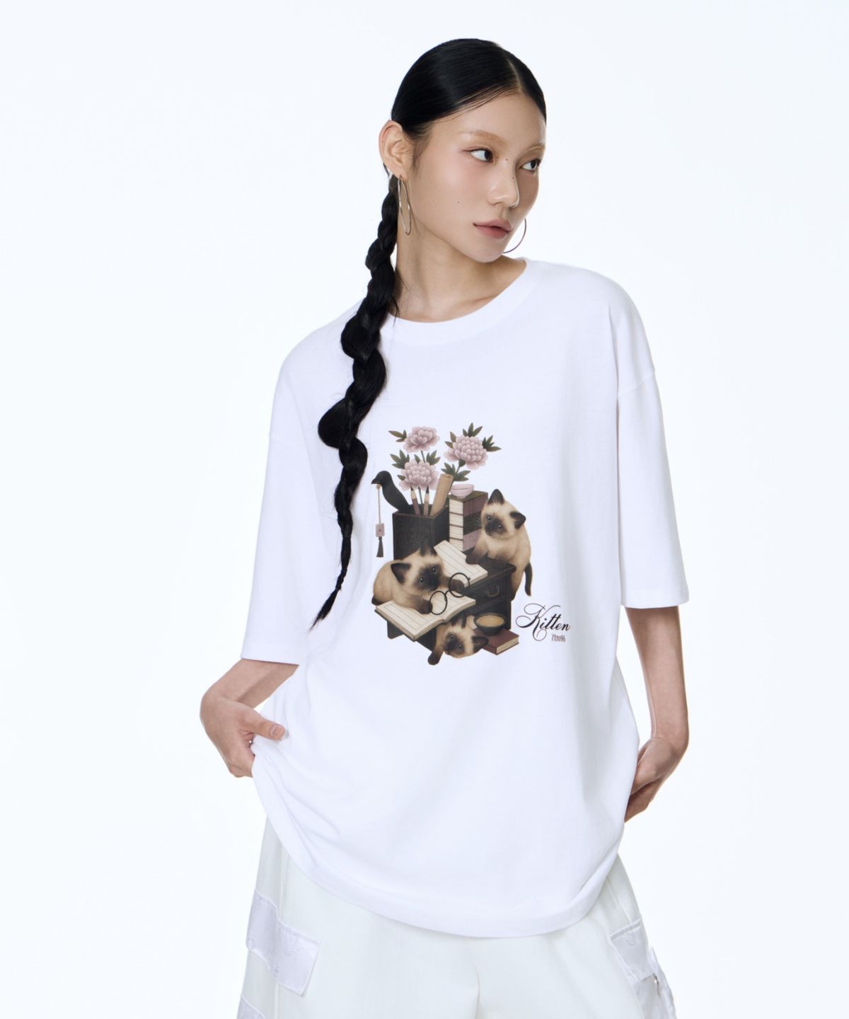 칠 하나 투 구육(71TO96) Chaekgado Cat T-shirt (White)