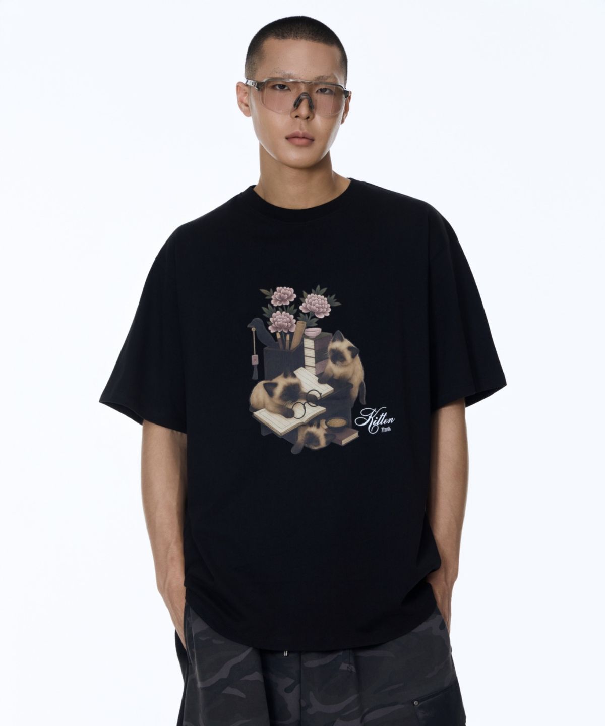 칠 하나 투 구육(71TO96) Chaekgado Cat T-shirt (Black)