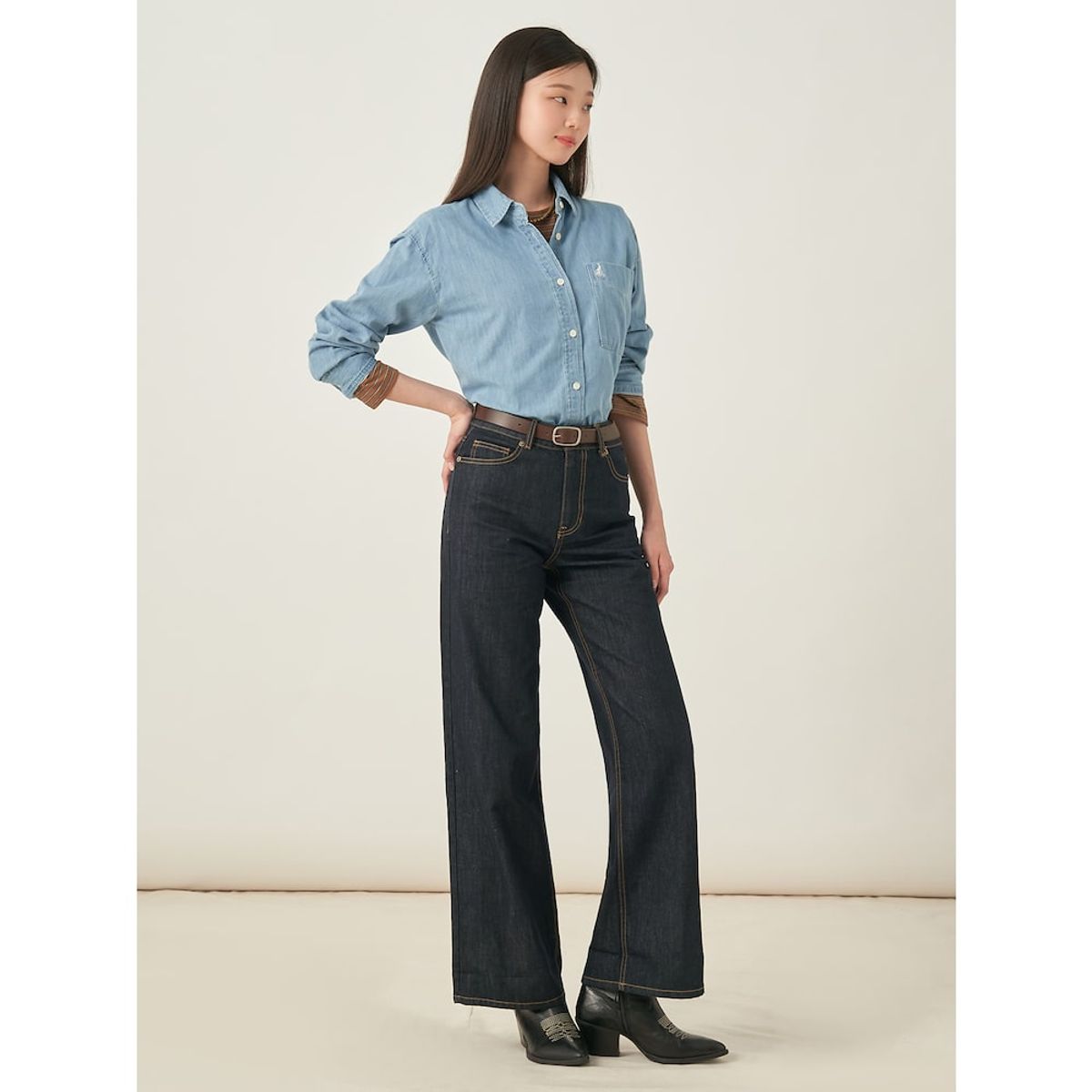 빈폴 레이디스(BEANPOLE LADIES) 데님 오버핏 셔츠  스카이 블루 (BF5764C03Q)