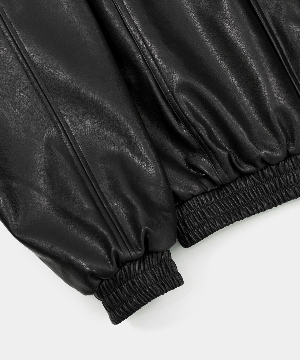 엑스컨테이너(EXCONTAINER) 하이넥 PU 레더 블루종 자켓 (BLACK)