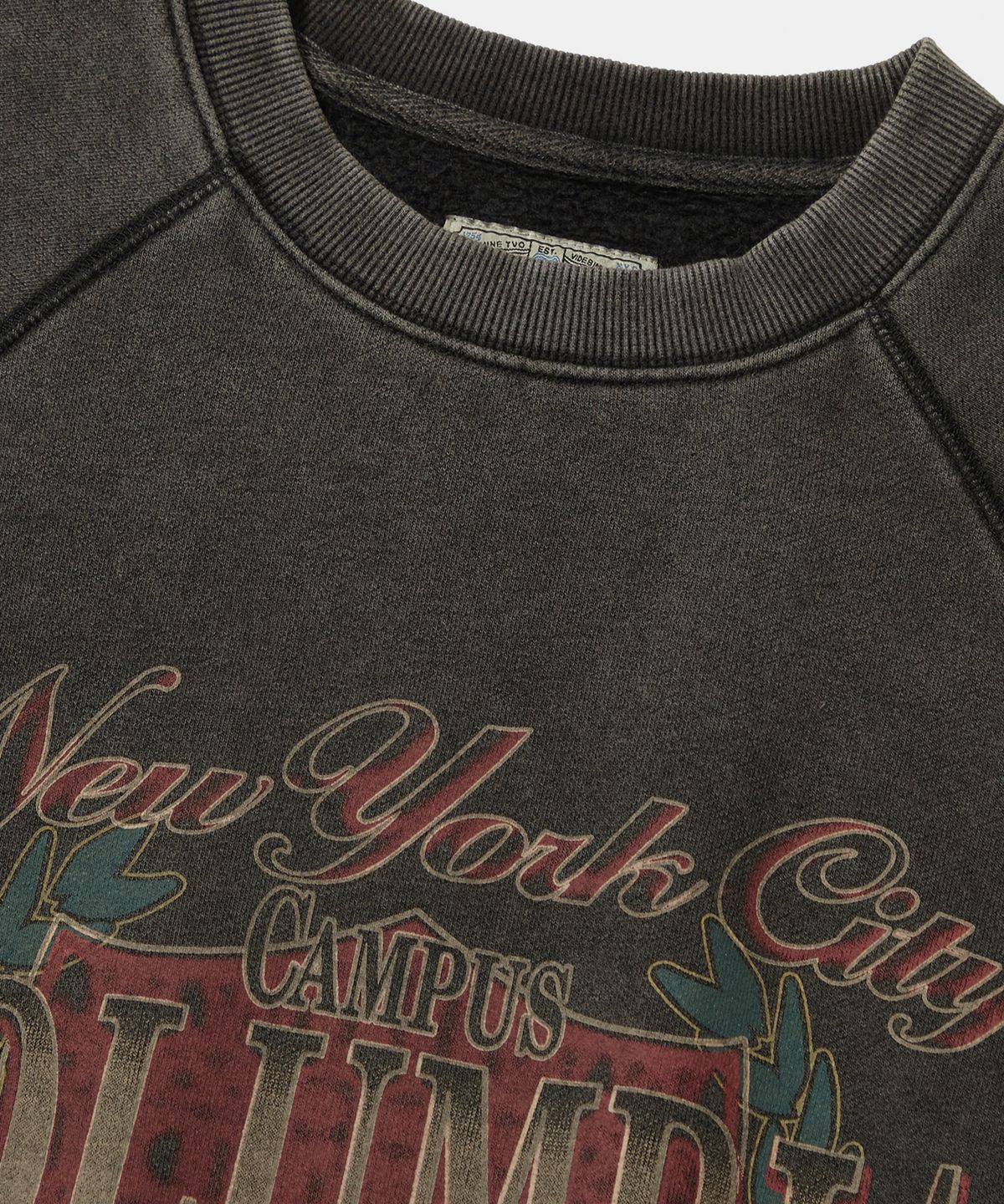 컬럼비아 유니버시티(COLUMBIA UNIVERSITY) CAMPUS WASHED FLEECE WOMEN CREW NECK_CHARCOAL