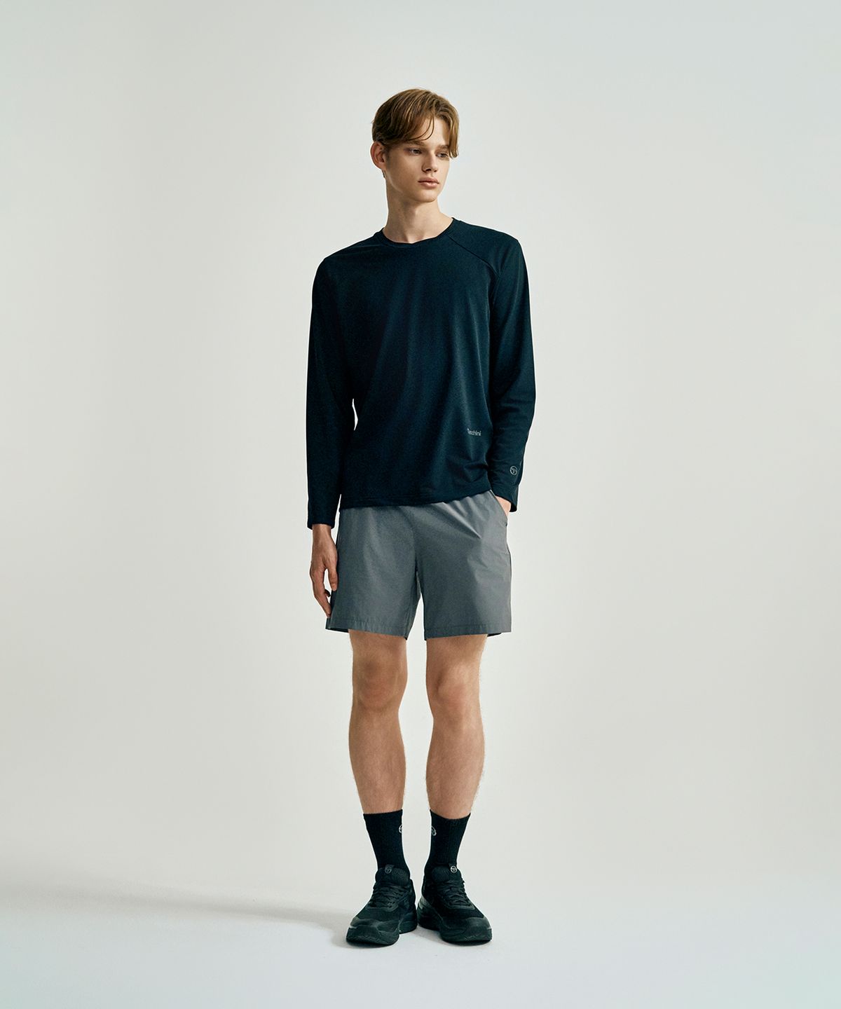 세르지오 타키니(SERGIO TACCHINI) M 쿠쉬웜 긴팔 티셔츠 (Black)