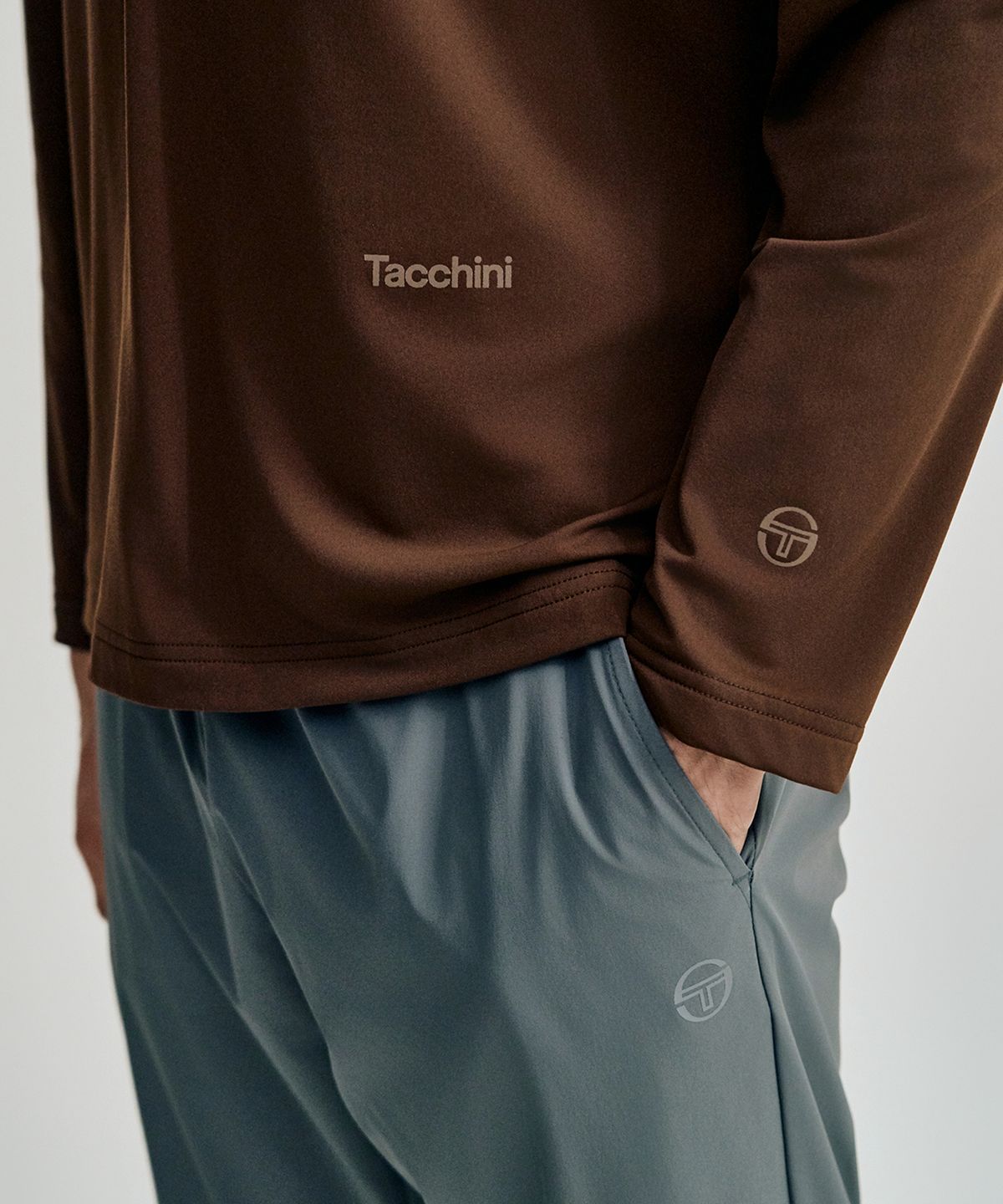 세르지오 타키니(SERGIO TACCHINI) M 쿠쉬웜 긴팔 티셔츠 (D.Brown)