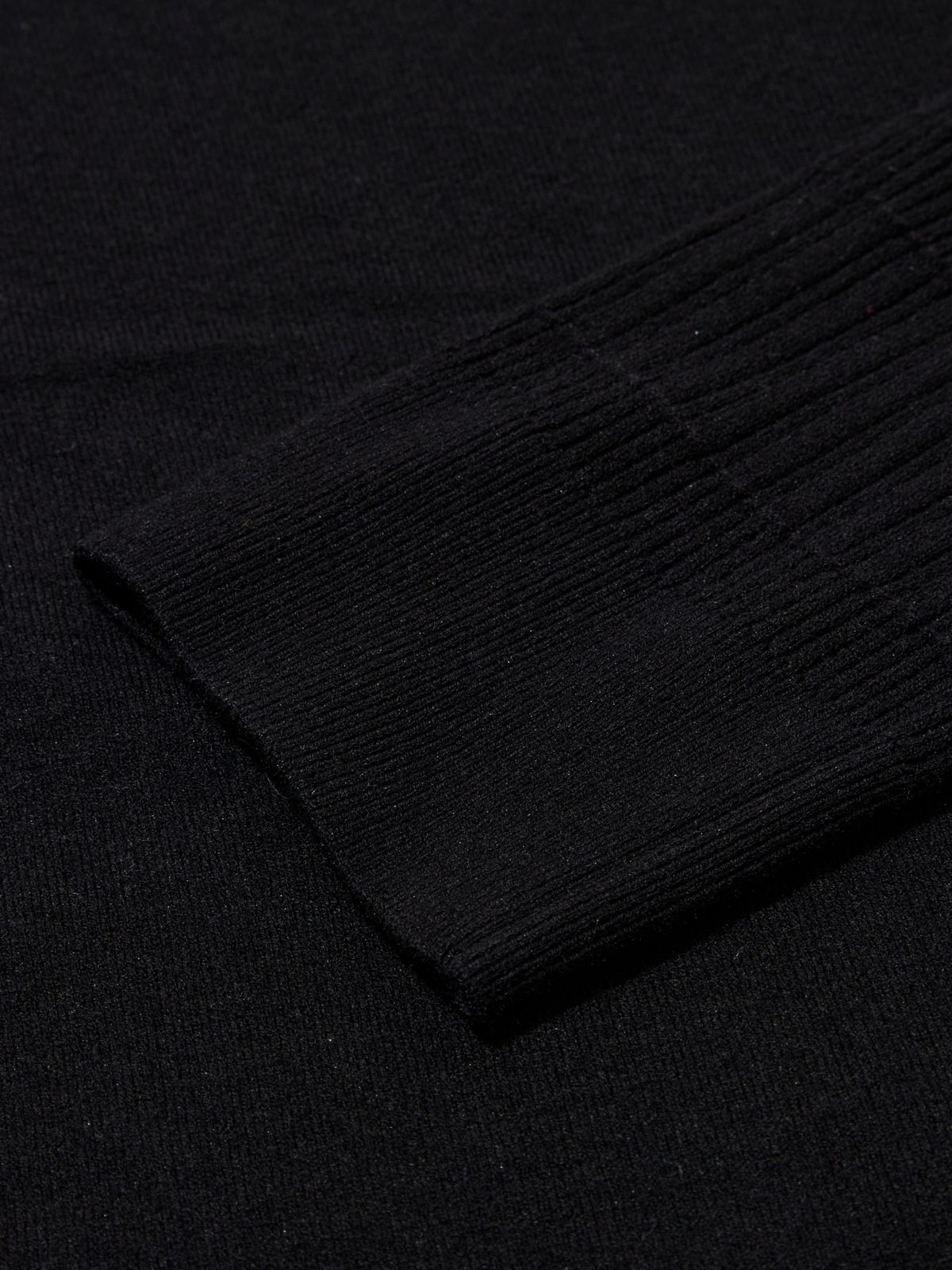 피레티(PIRETTI) 캡슐 베이스 모크넥 스웨터 W_Black