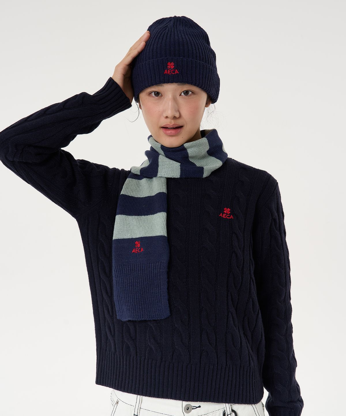 에이카화이트(AECA) AECA CLOVER LOGO BEANIE-NAVY