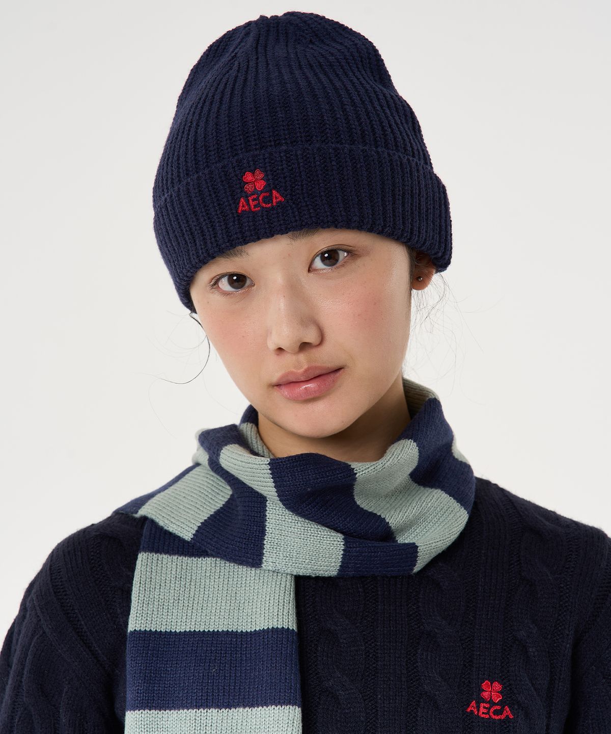 에이카화이트(AECA) AECA CLOVER LOGO BEANIE-NAVY