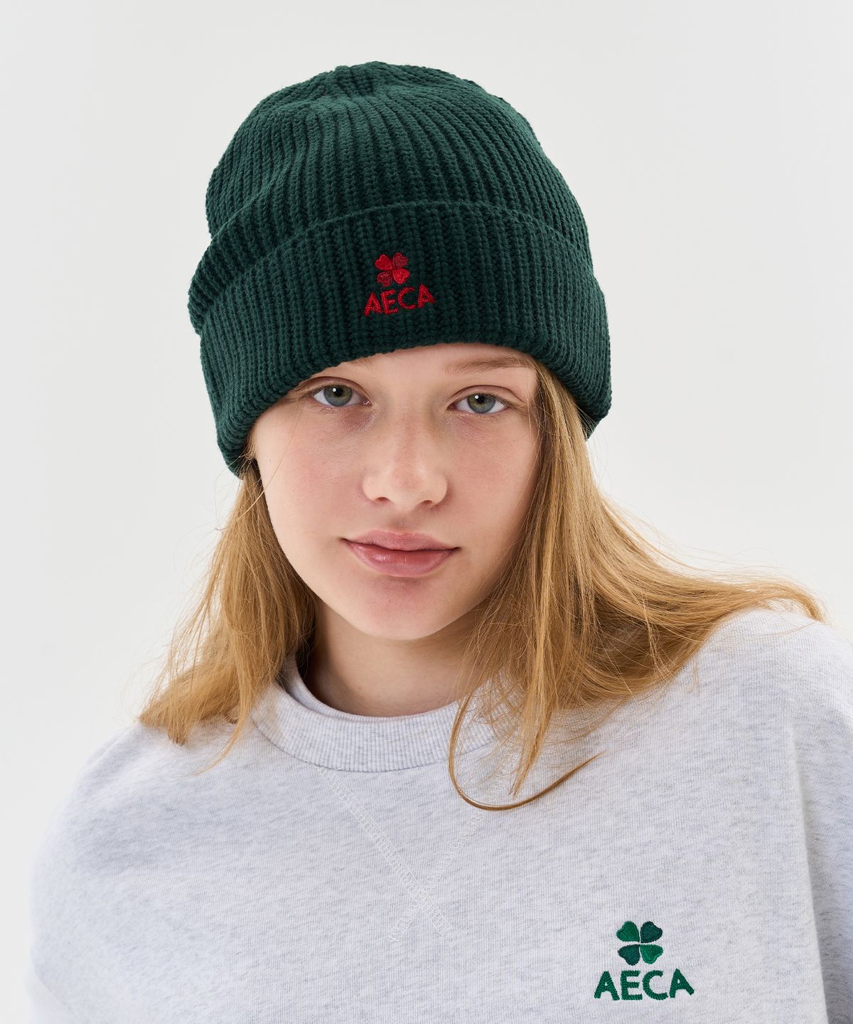 에이카화이트(AECA) AECA CLOVER LOGO BEANIE-GREEN