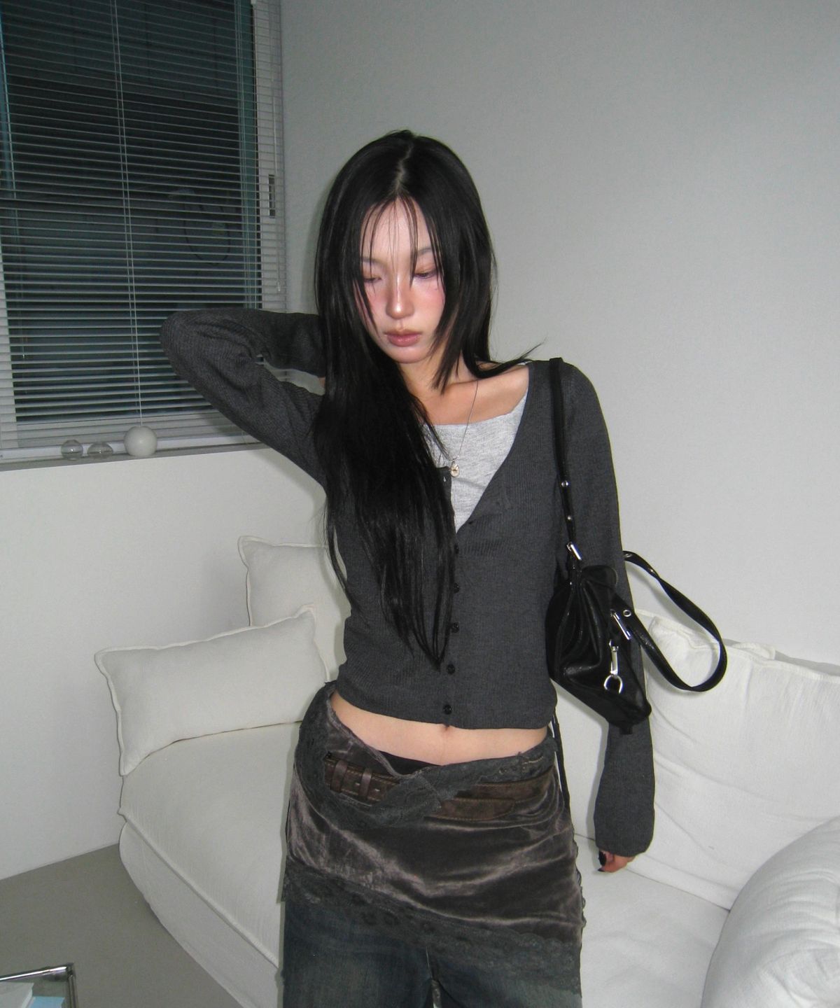 미쏘(MIXXO) 사이드 스트링 가디건_MIWCKG92QT
