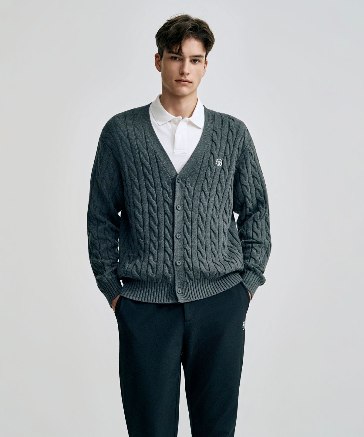 세르지오 타키니(SERGIO TACCHINI) M 브이넥 케이블 스웨터 가디건 (D.Melange Grey)
