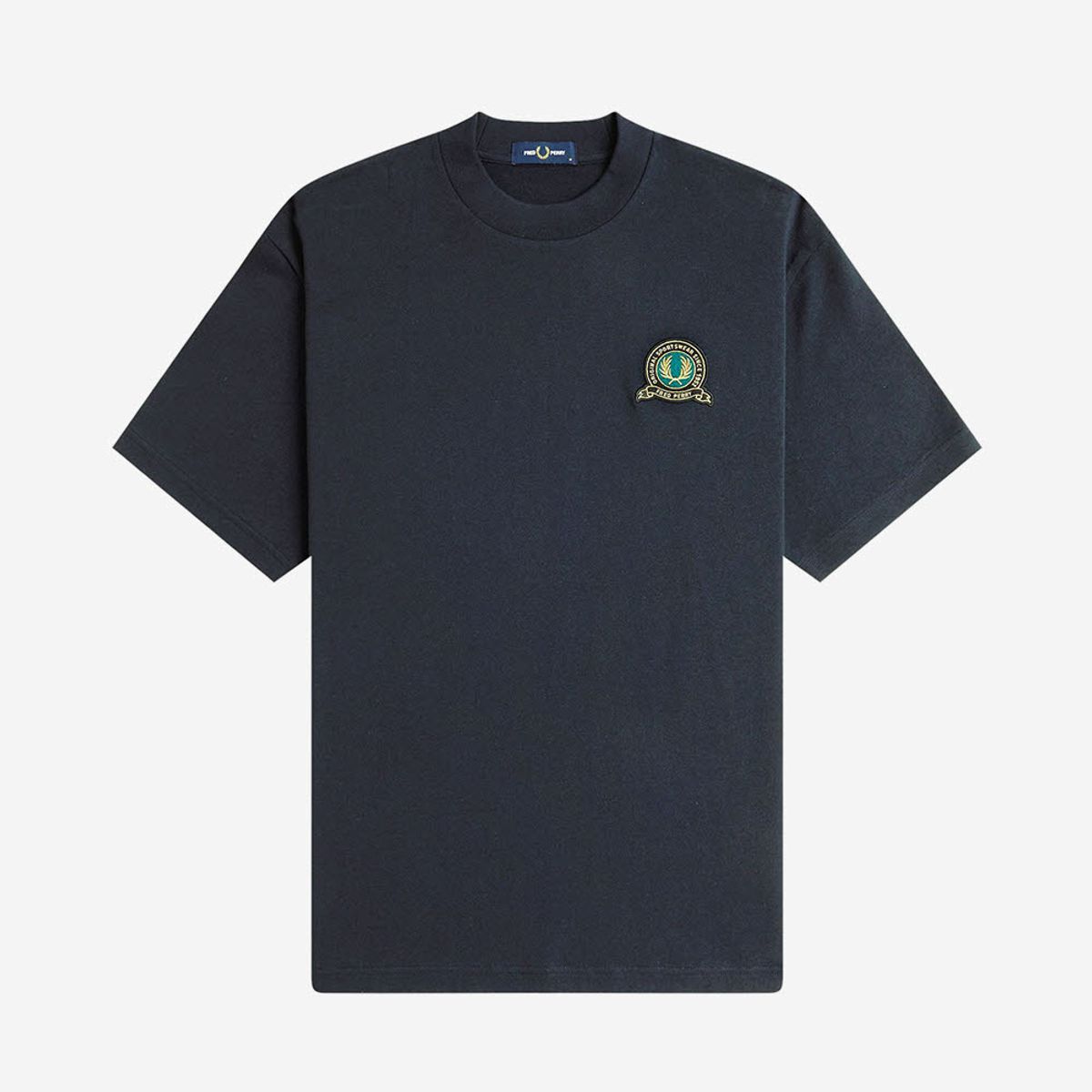 프레드페리(FRED PERRY) [Club House] 테니스 뱃지 티셔츠 - 네이비 AFPM2531312-608