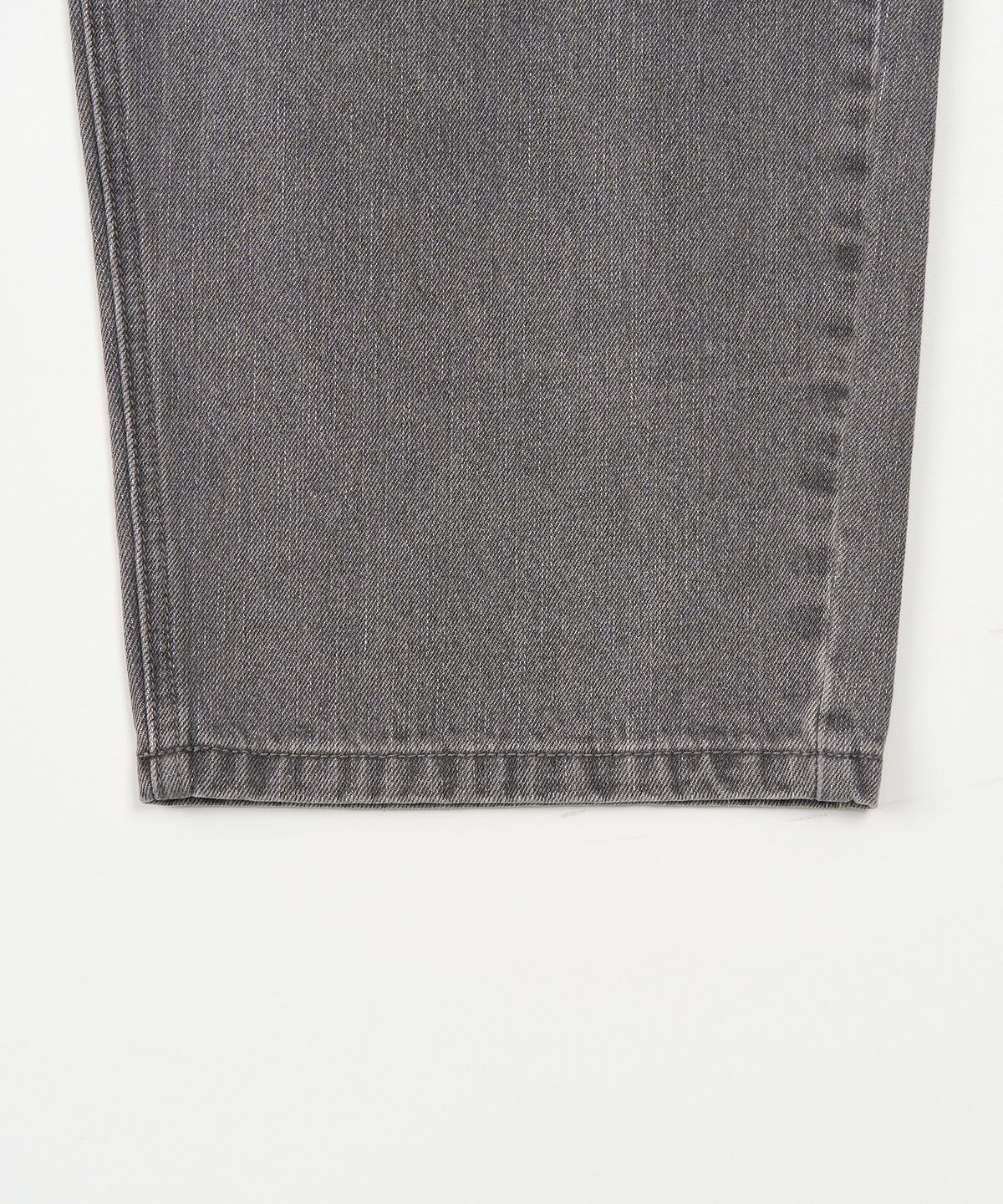 토피(TOFFEE) 워시드 벌룬 데님 팬츠 (GREY)