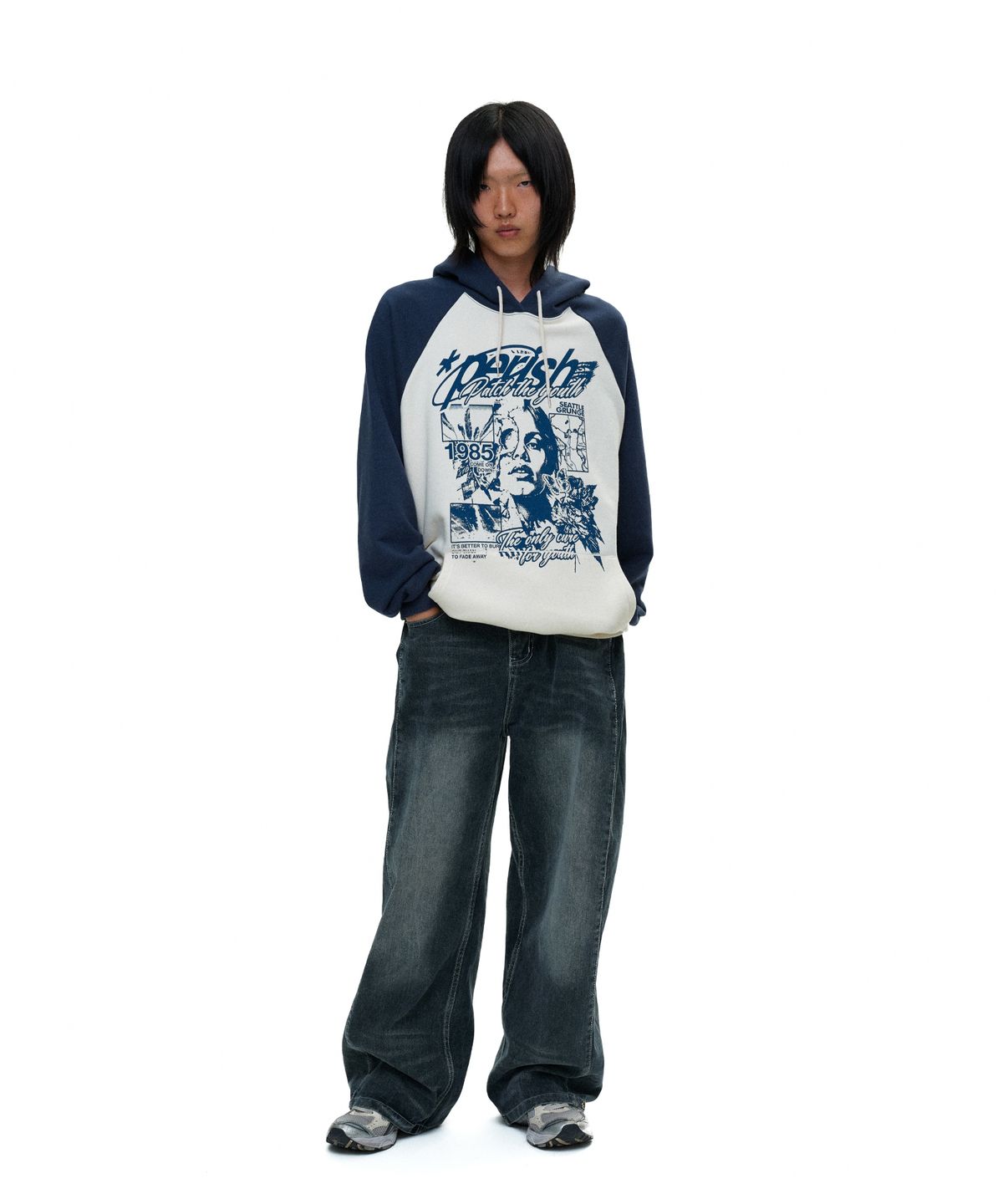 디파이클럽로버스(DEFYCLUBROBBERS) Grunge reglan Hoodie