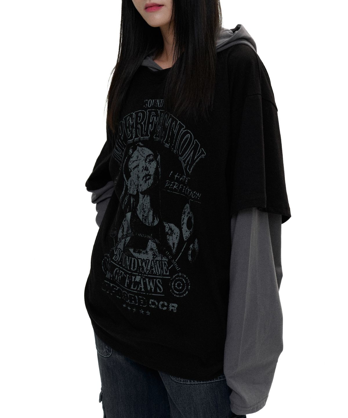 디파이클럽로버스(DEFYCLUBROBBERS) Imperfection Layered Hoodie Sleeves (2color)
