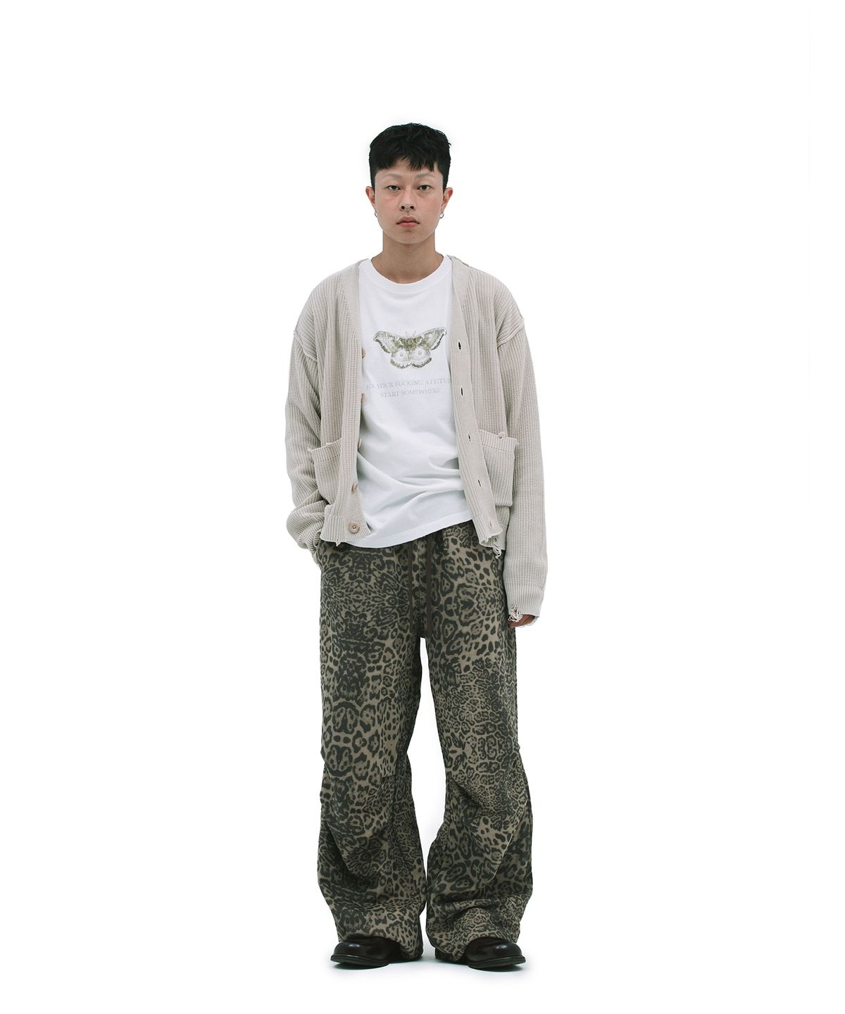 데프가먼츠(DEFGARMENTS) LEOPARD SWEAT PANTS [BROWN]