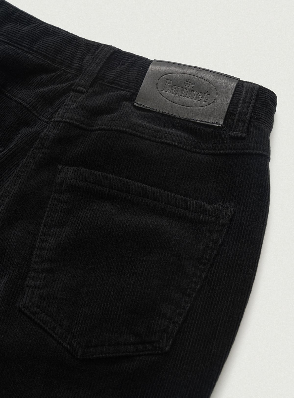 더바넷(THEBARNNET) Alley Corduroy Pants_Black