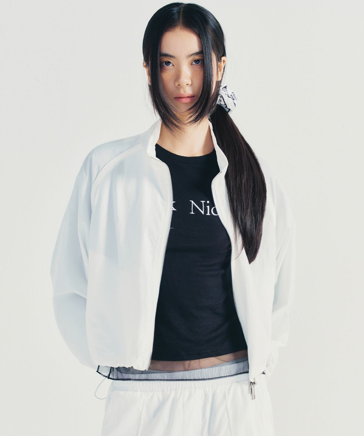 닉앤니콜(NICK&NICOLE) UTILITY GROOVY COATING JUMPER_IVORY