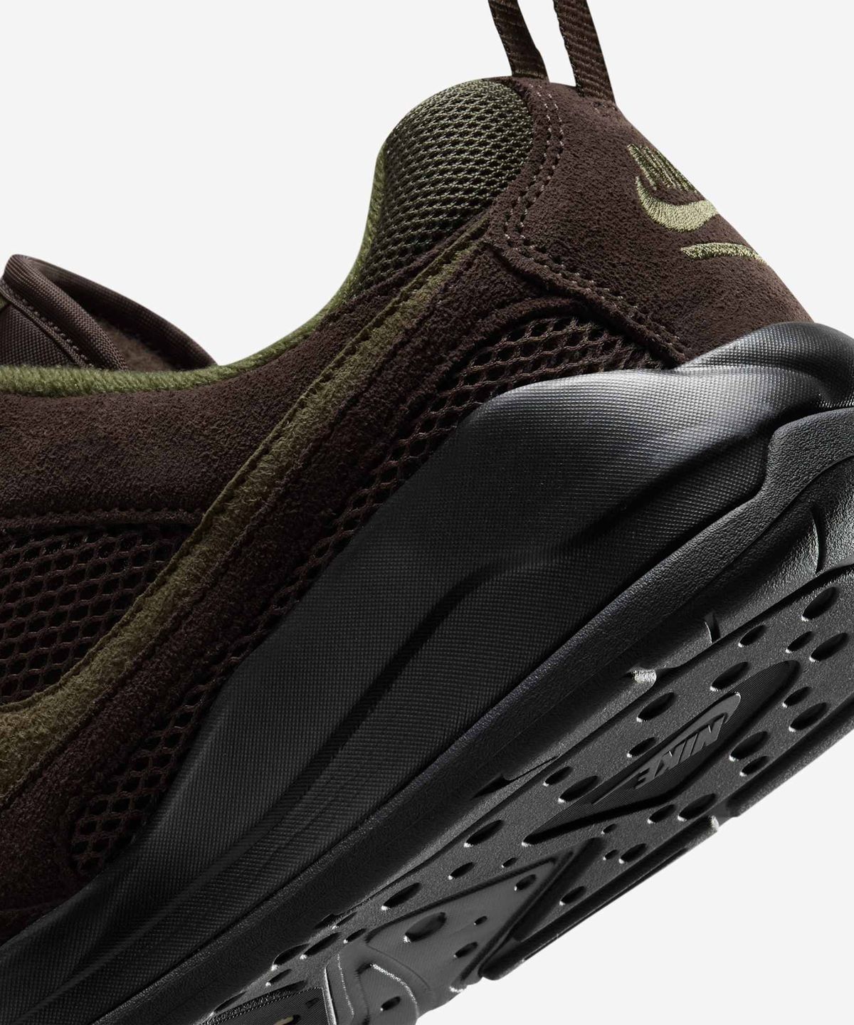 나이키(NIKE) 조던 컴포트 에라 M - 바로크 브라운:블랙:짐 레드:미디엄 올리브 / HJ6777-200