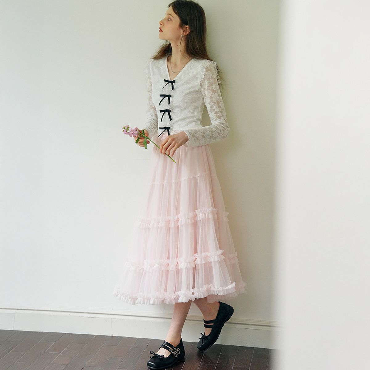 쎄무아듀(CEST MOIDEW) Cest_Bow lace long sleeve blouse