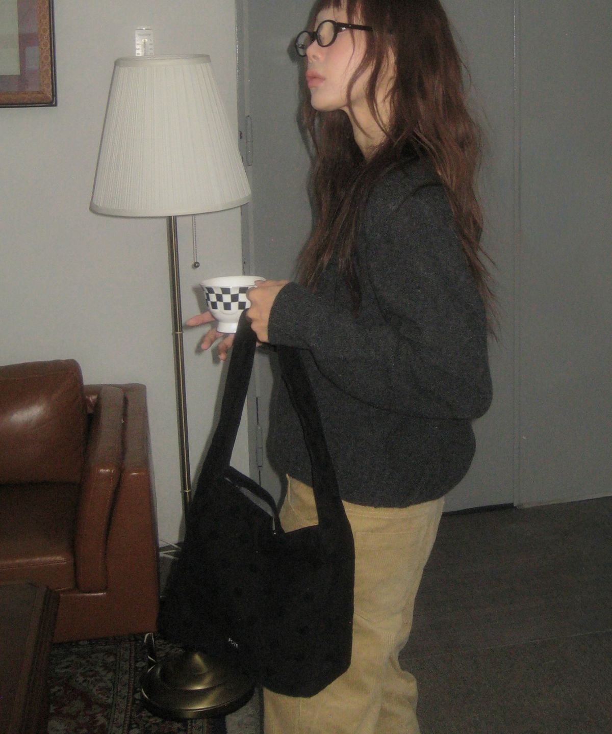 포테(POTE) 0008 Square Shoulder Bag_Dot Black