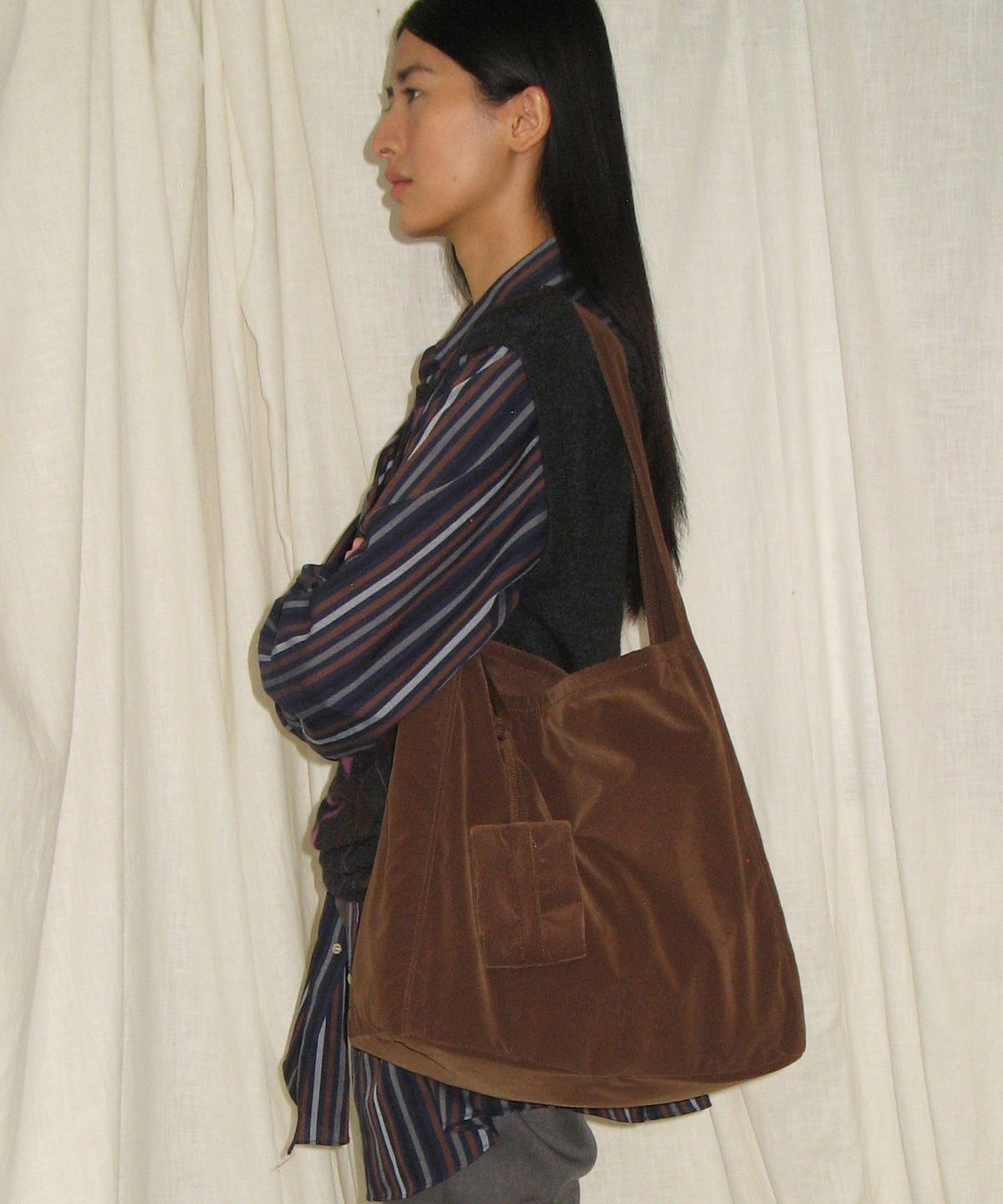포테(POTE) [3차리오더:바로출고] 0007 Layered Pouch Hobo Bag_Corduroy Brown