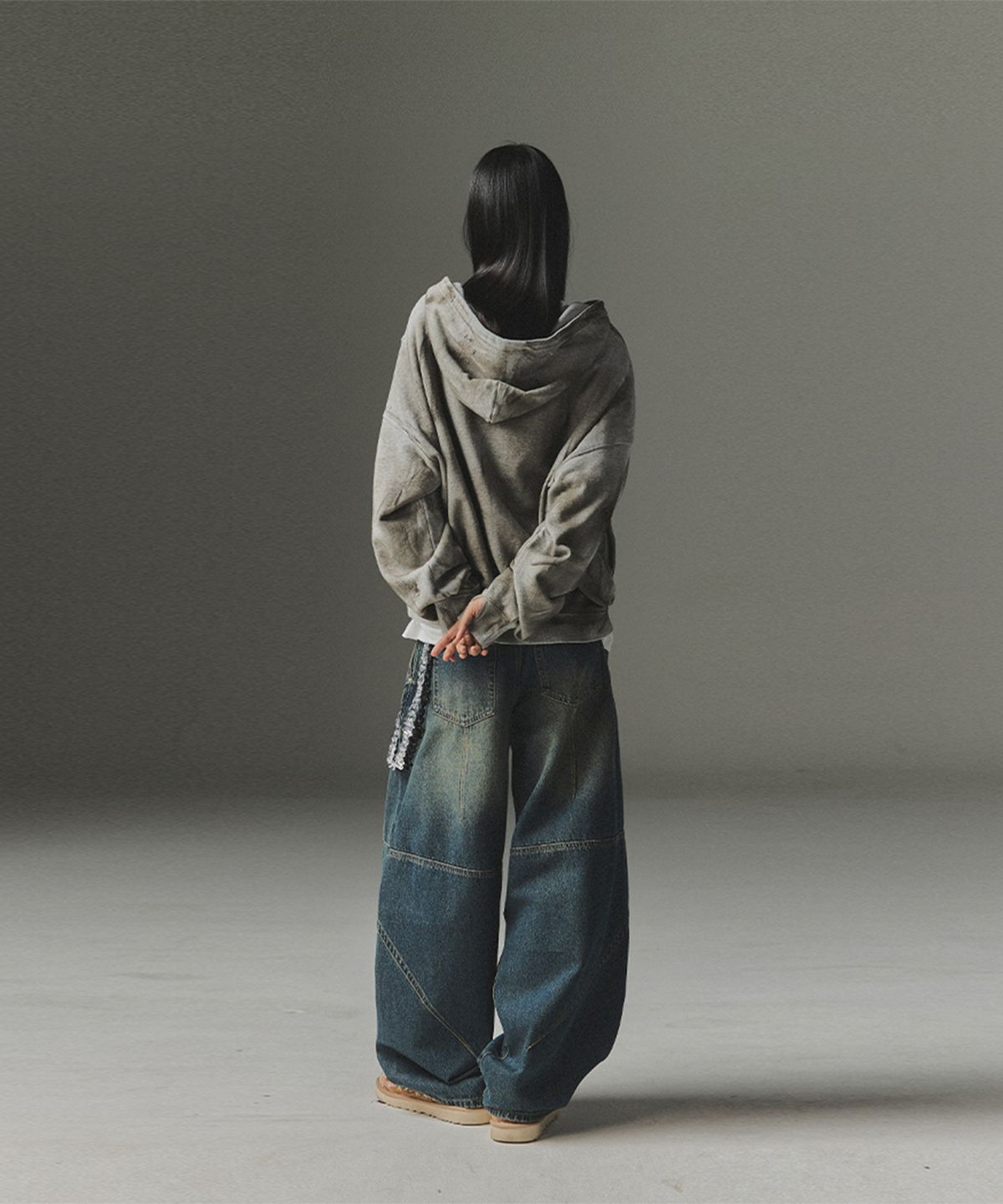 낫포너드(NOT4NERD) Damage Washed Patch Pullover Hood - Grey