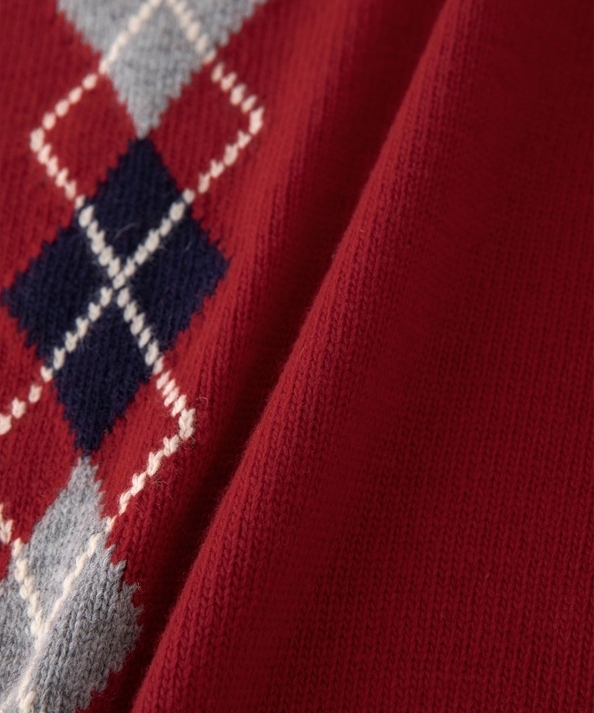 썸웨어버터(SOMEWHEREBUTTER) Noelle Argyle Knit - Red
