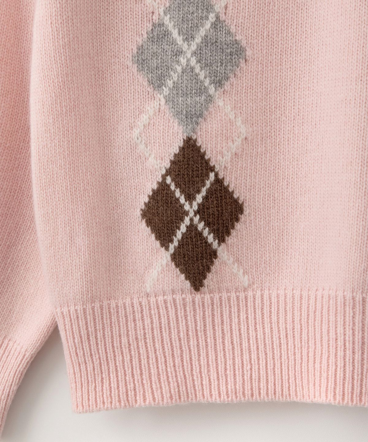 썸웨어버터(SOMEWHEREBUTTER) Noelle Argyle Knit - Pink