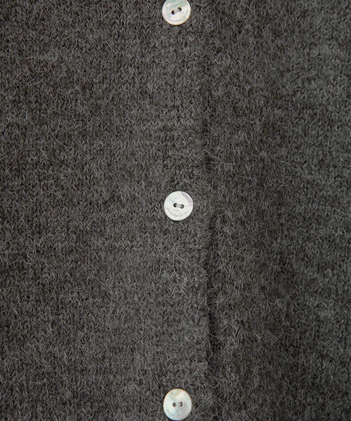 썸웨어버터(SOMEWHEREBUTTER) Manon Alpaca Cardigan - Charcoal