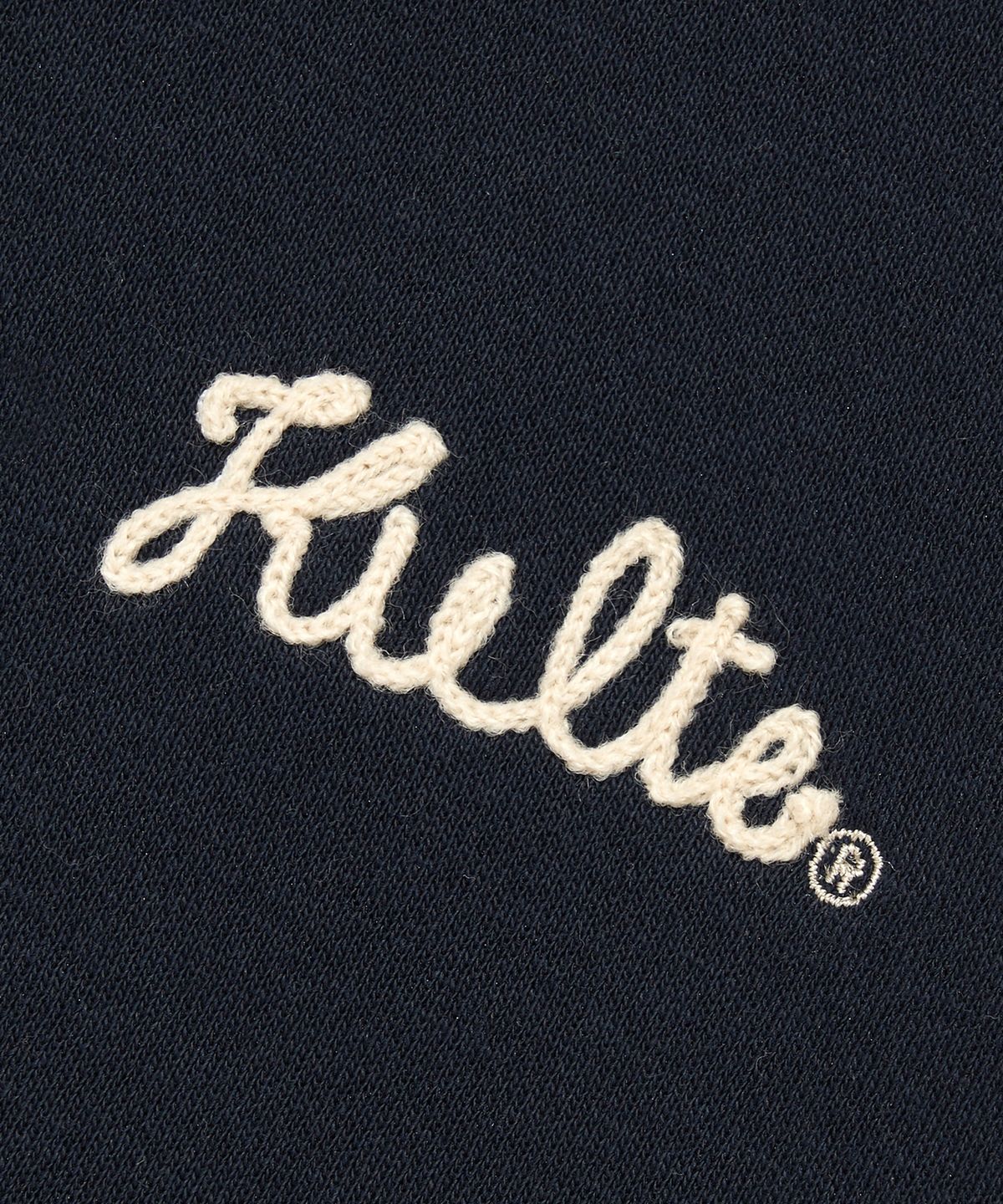 쿨트(KULTE) SCRIPT CHAIN EMB HOOD ZIP-UP_D.NAVY