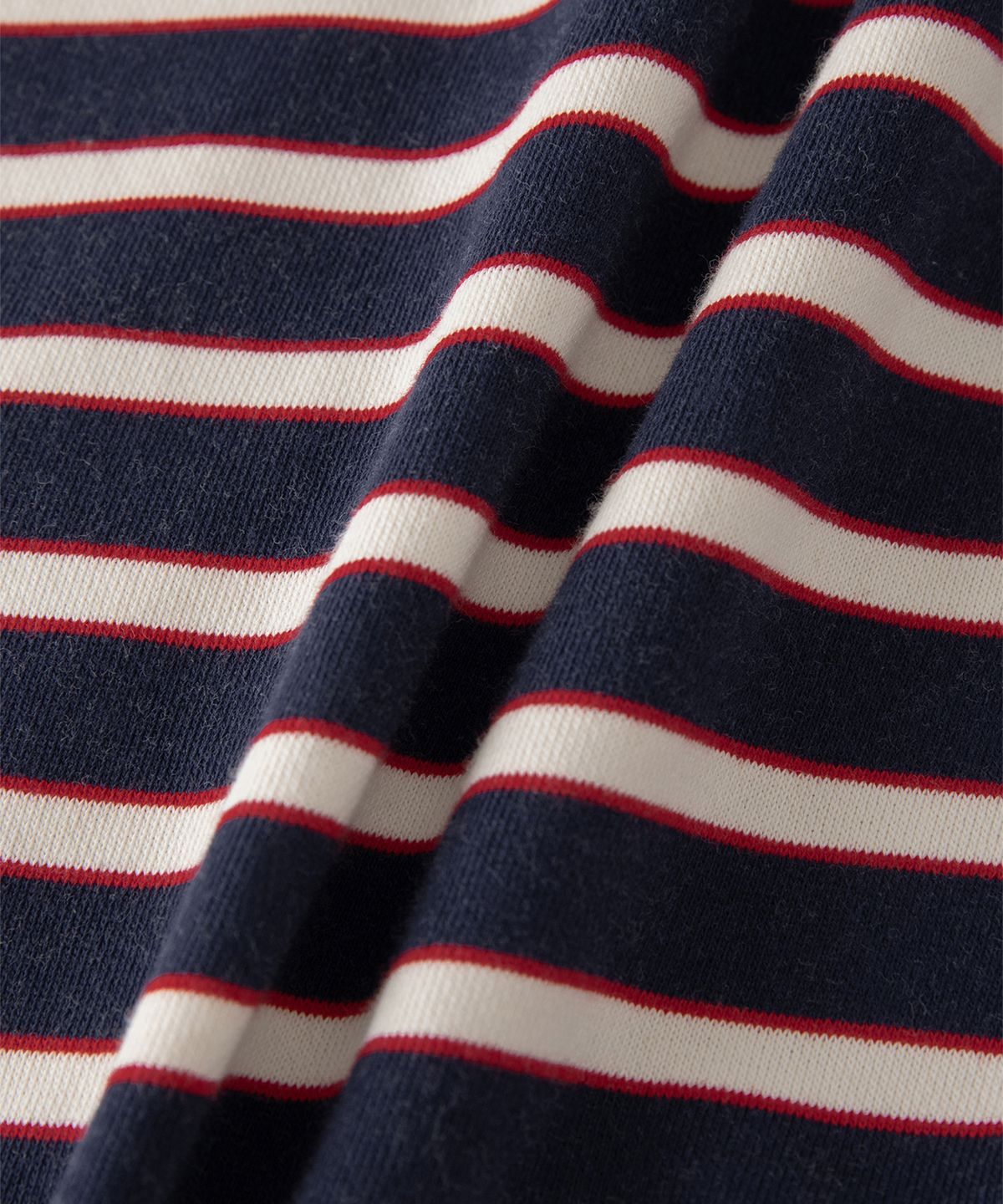 썸웨어버터(SOMEWHEREBUTTER) Small Wave Logo Stripe Sweatshirt - Navy