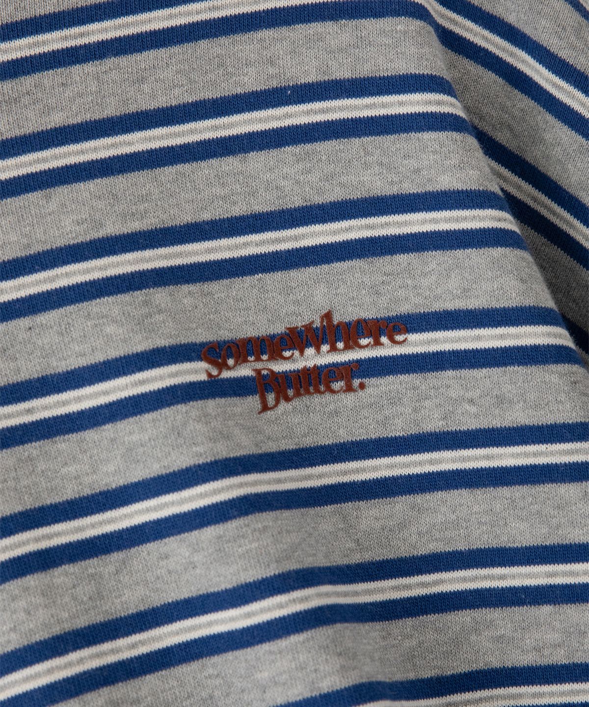 썸웨어버터(SOMEWHEREBUTTER) Small Wave Logo Stripe Sweatshirt - Grey