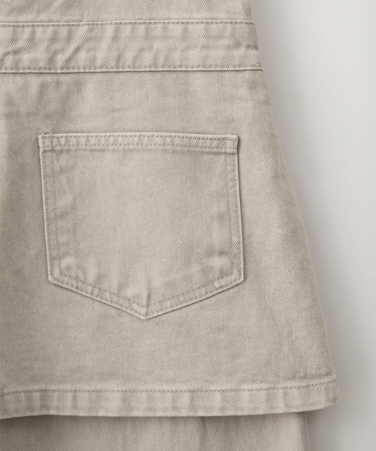 썸웨어버터(SOMEWHEREBUTTER) Vintage Combi Cotton Overall - Oat Beige