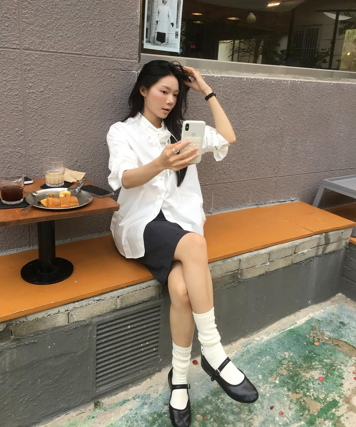러벤티나(LOVENTINA) 브로치 컨버터블 셔츠_화이트
