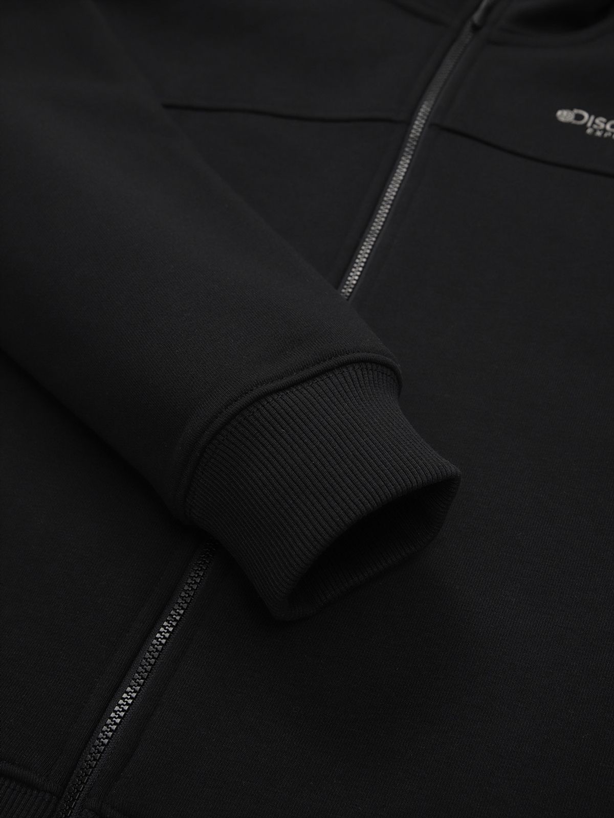 디스커버리 익스페디션(DISCOVERY EXPEDITION) 여성 소로나웜 에센셜 트레이닝 크롭 자켓 (BLACK)
