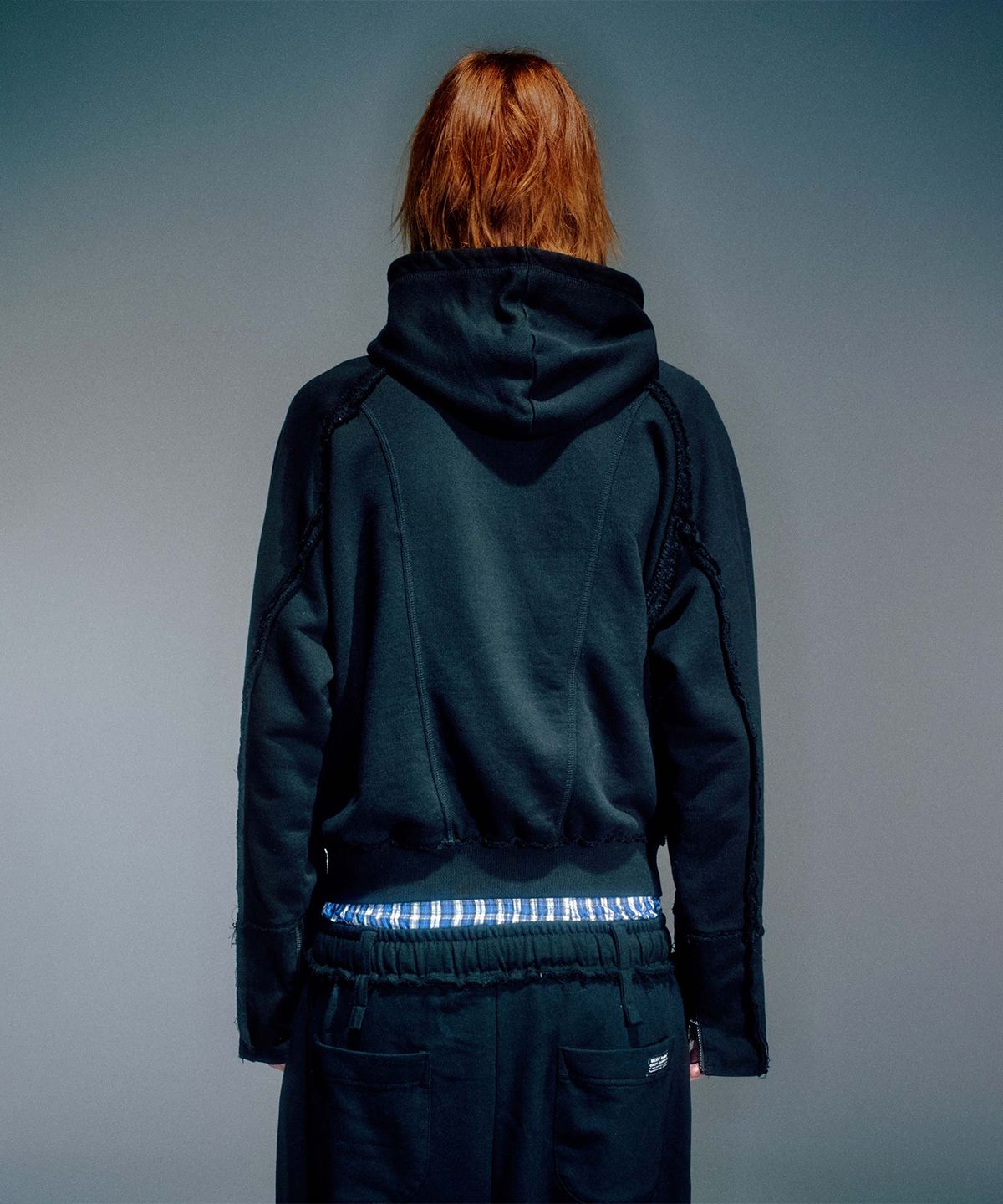 베이컨트 아카이브(VACANT ARCHIVE) MEN HANK HOODIE ZIP-UP BLACK