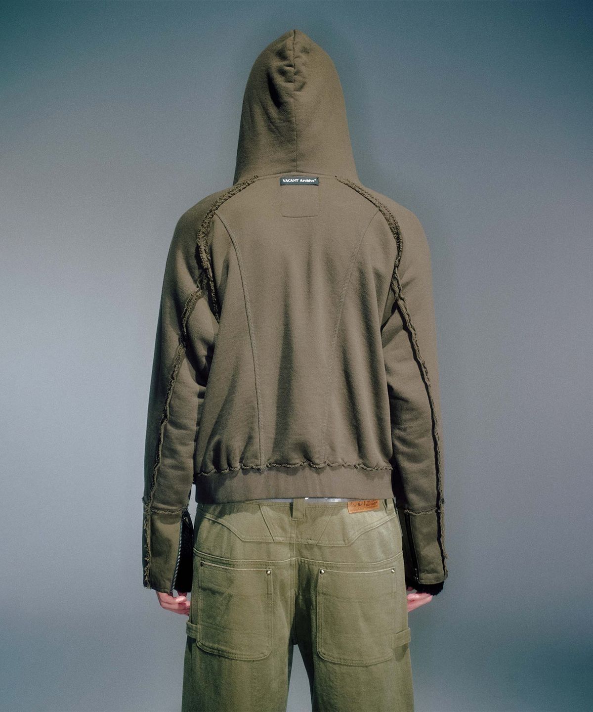 베이컨트 아카이브(VACANT ARCHIVE) MEN HANK HOODIE ZIP-UP KHAKI