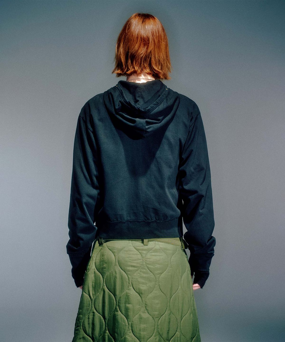 베이컨트 아카이브(VACANT ARCHIVE) MEN CAPPY STUD HOODIE ZIP-UP BLACK