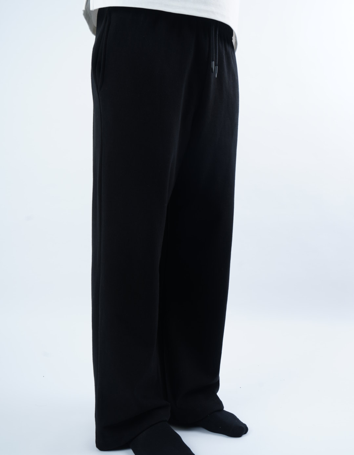 스태리 아이드(STARRYEYED) 로고 와이드 트레이닝 팬츠 (블랙)