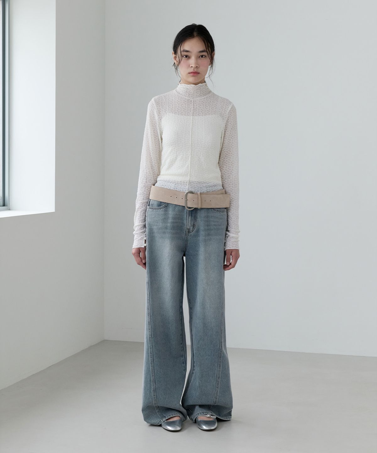 로라로라(ROLAROLA) CURVED RIVET WIDE DENIM PANTS BLUE