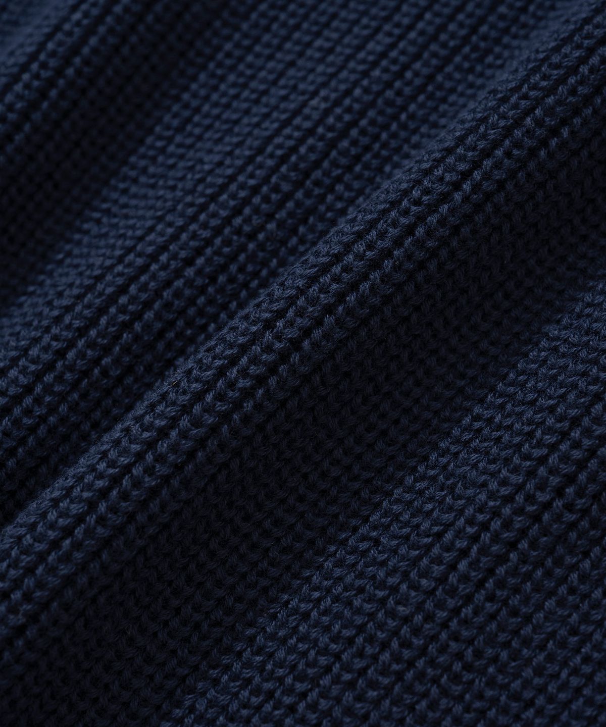 니티드(KNITTED) 코튼 헨리넥 와플 니트 NAVY