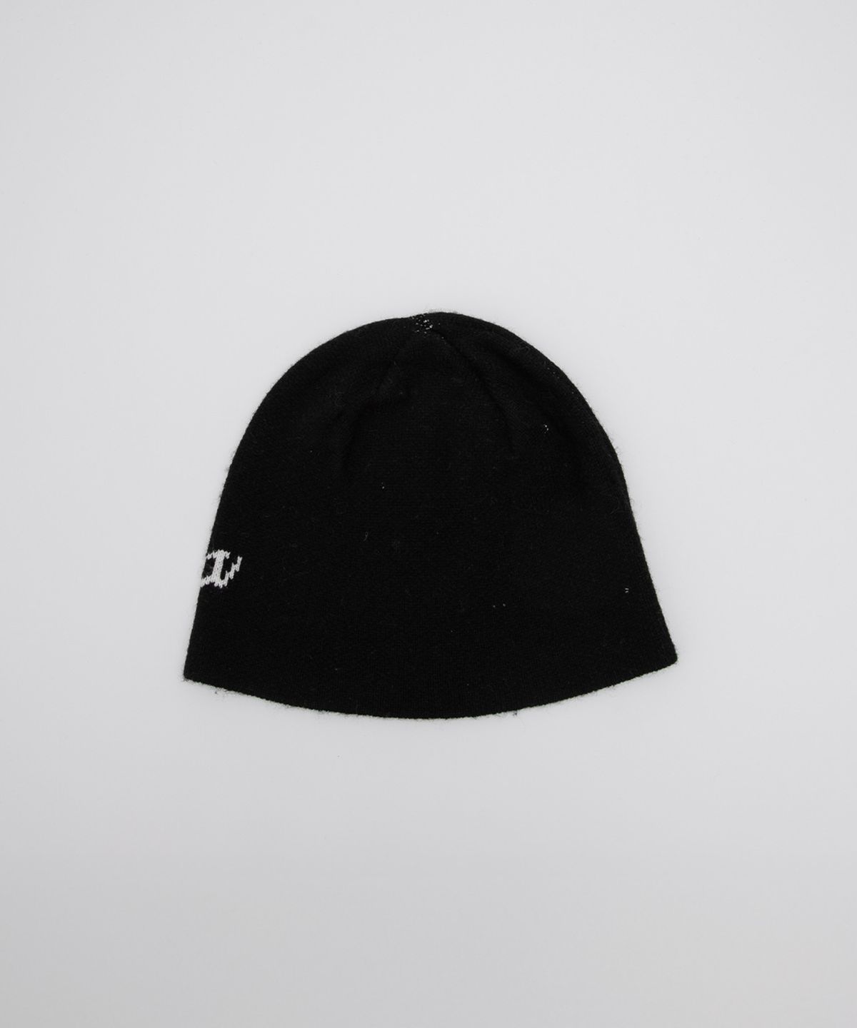 로라로라(ROLAROLA) LOGO JAQUARD BEANIE BLACK