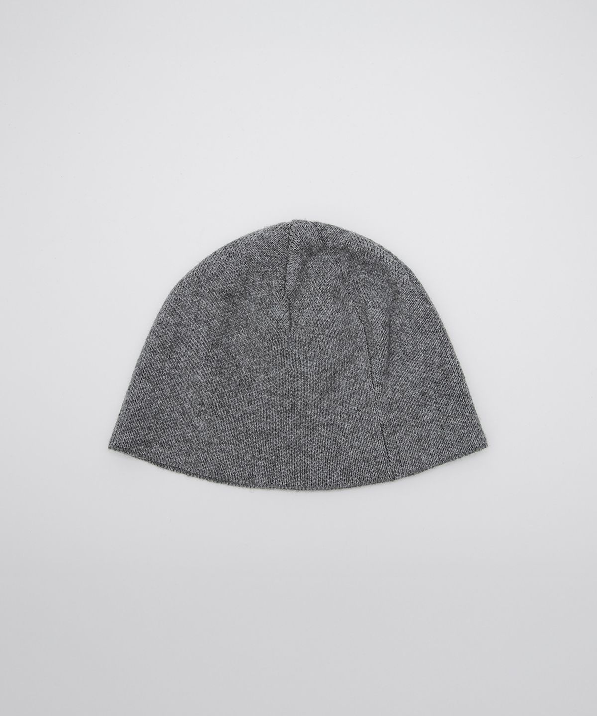 로라로라(ROLAROLA) LOGO JAQUARD BEANIE GRAY