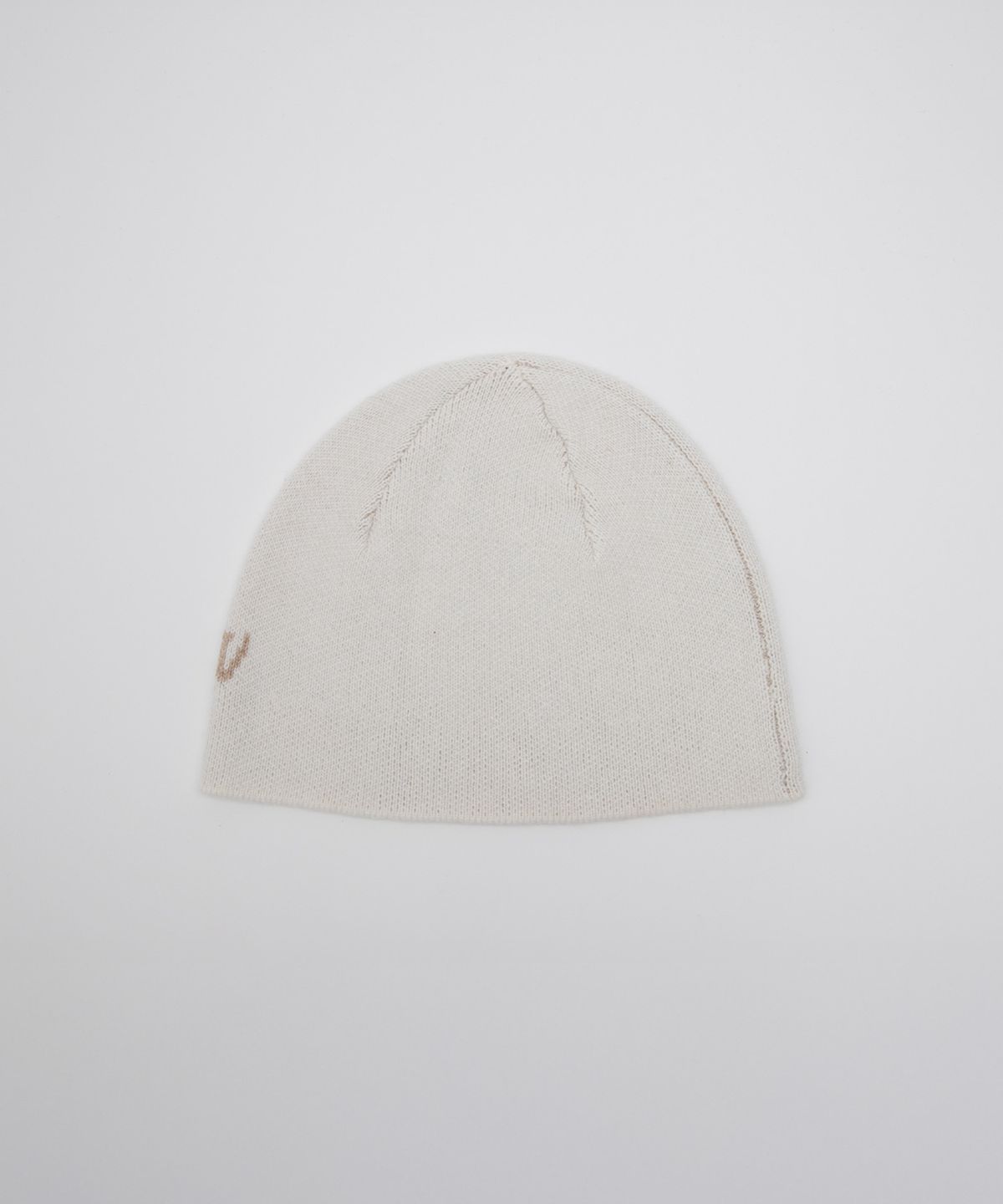 로라로라(ROLAROLA) LOGO JAQUARD BEANIE IVORY