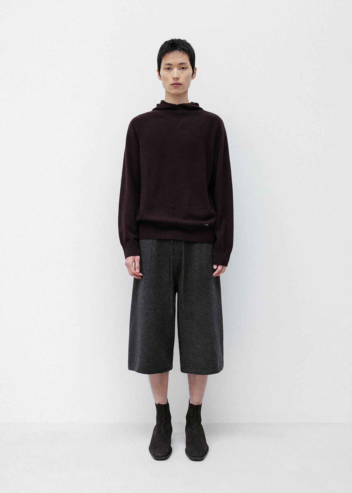우마뭉(UMARMUNG) Super Fine Merino Wholegarment Bermuda Pants_Graphite