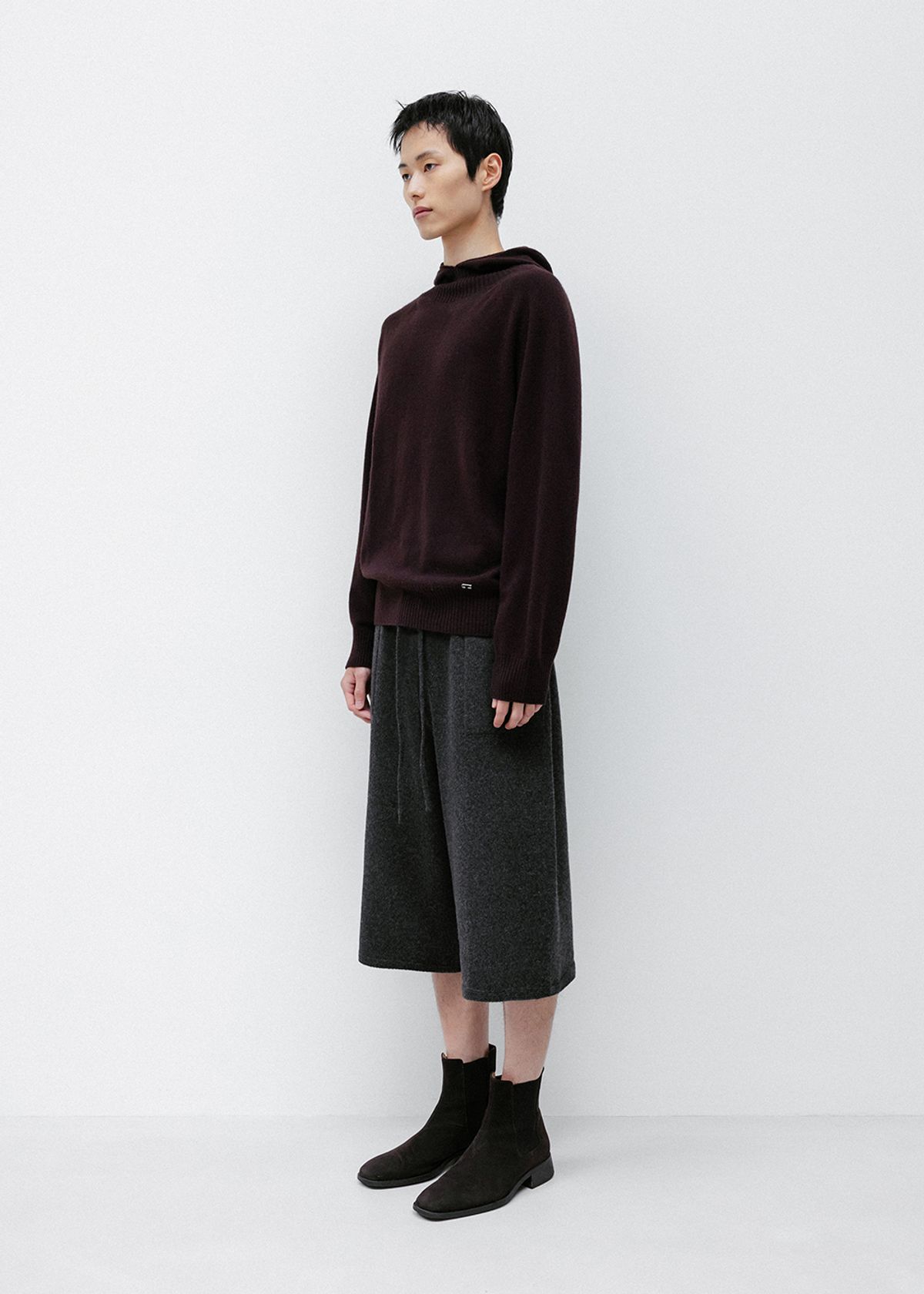 우마뭉(UMARMUNG) Super Fine Merino Wholegarment Bermuda Pants_Graphite