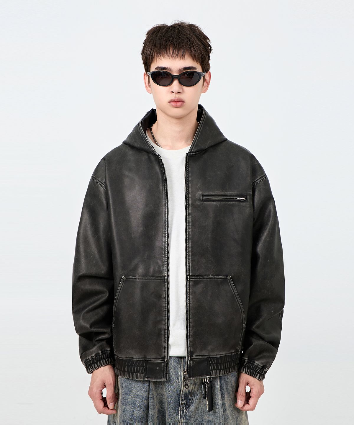 디미트리블랙(DIMITRI BLACK) 2WAY VTG 워시드 PU 후드 집업_블랙
