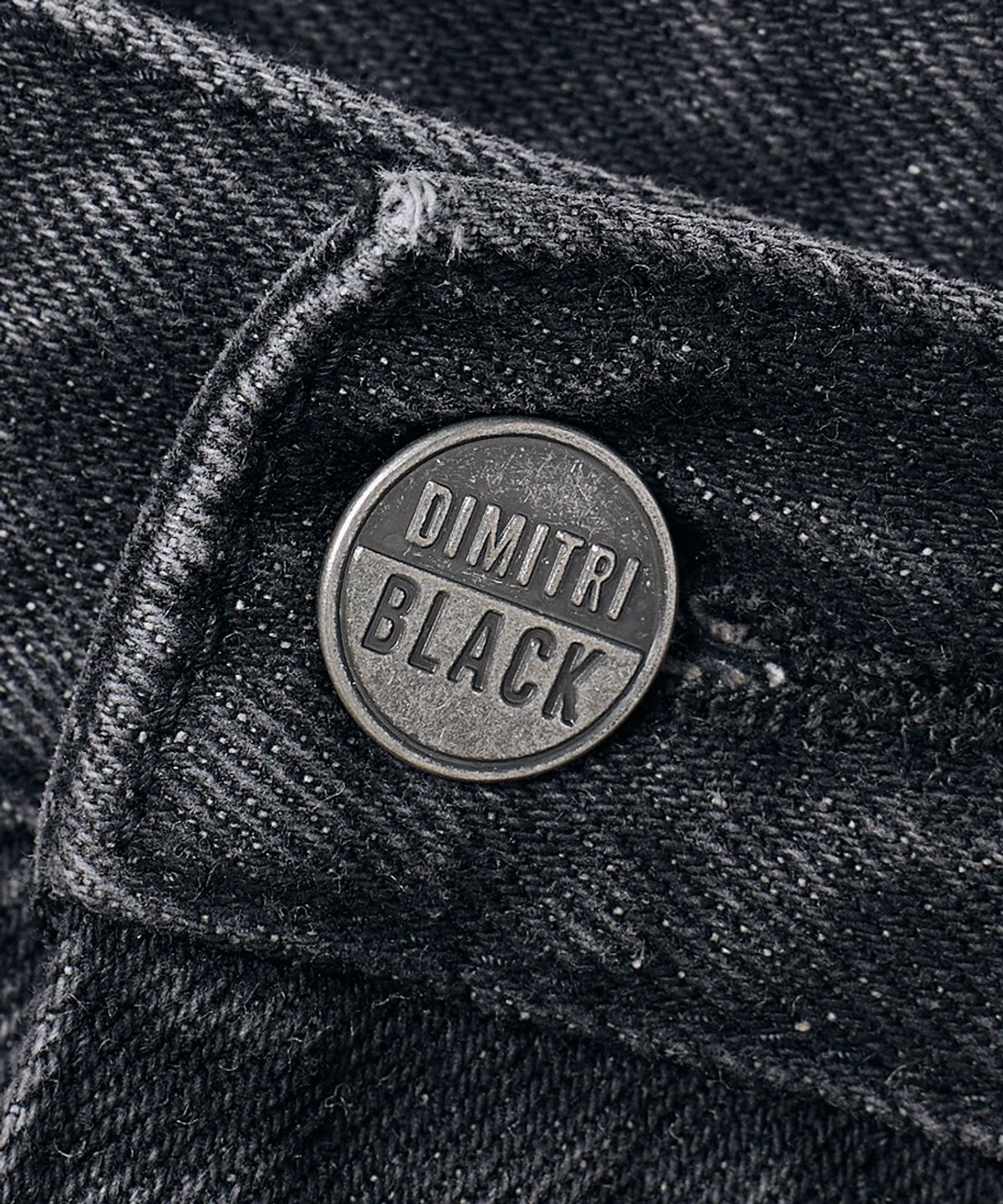 디미트리블랙(DIMITRI BLACK) 에센셜 페이드 워싱 커브드 팬츠_데님 빈티지 블랙